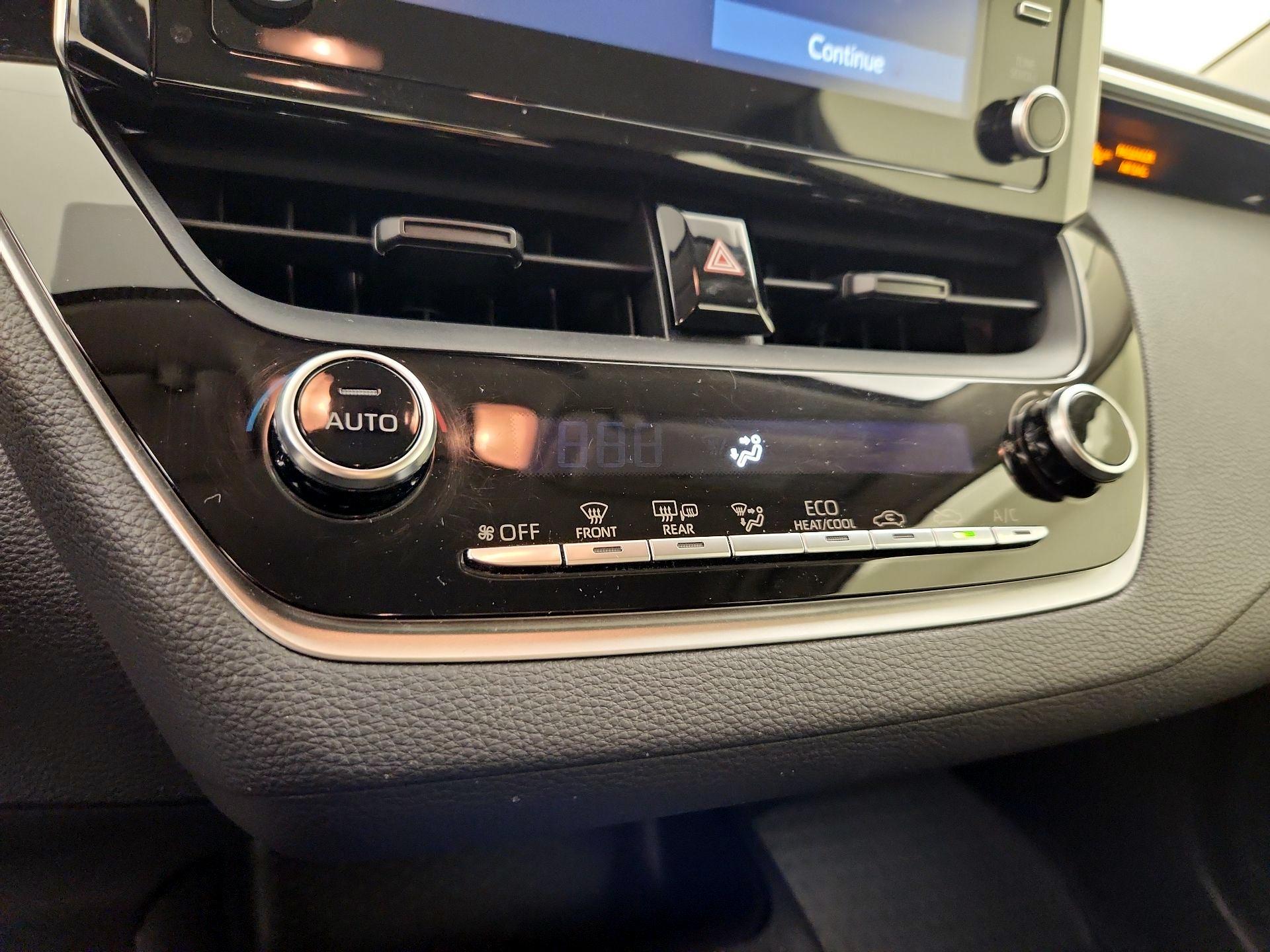 Thumbnail: 2020 Toyota Corolla - 16