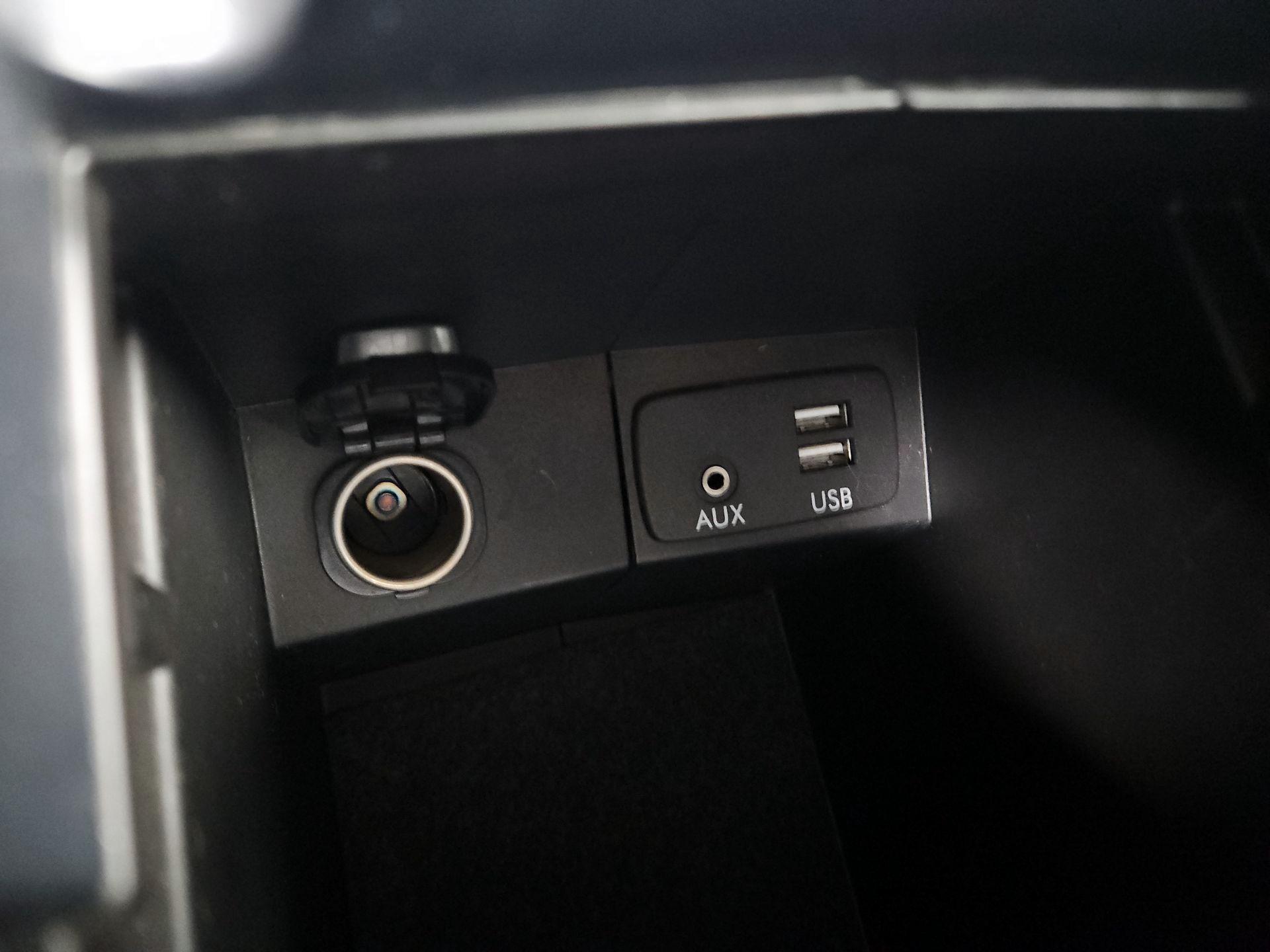 Thumbnail: 2017 Subaru Forester - 18