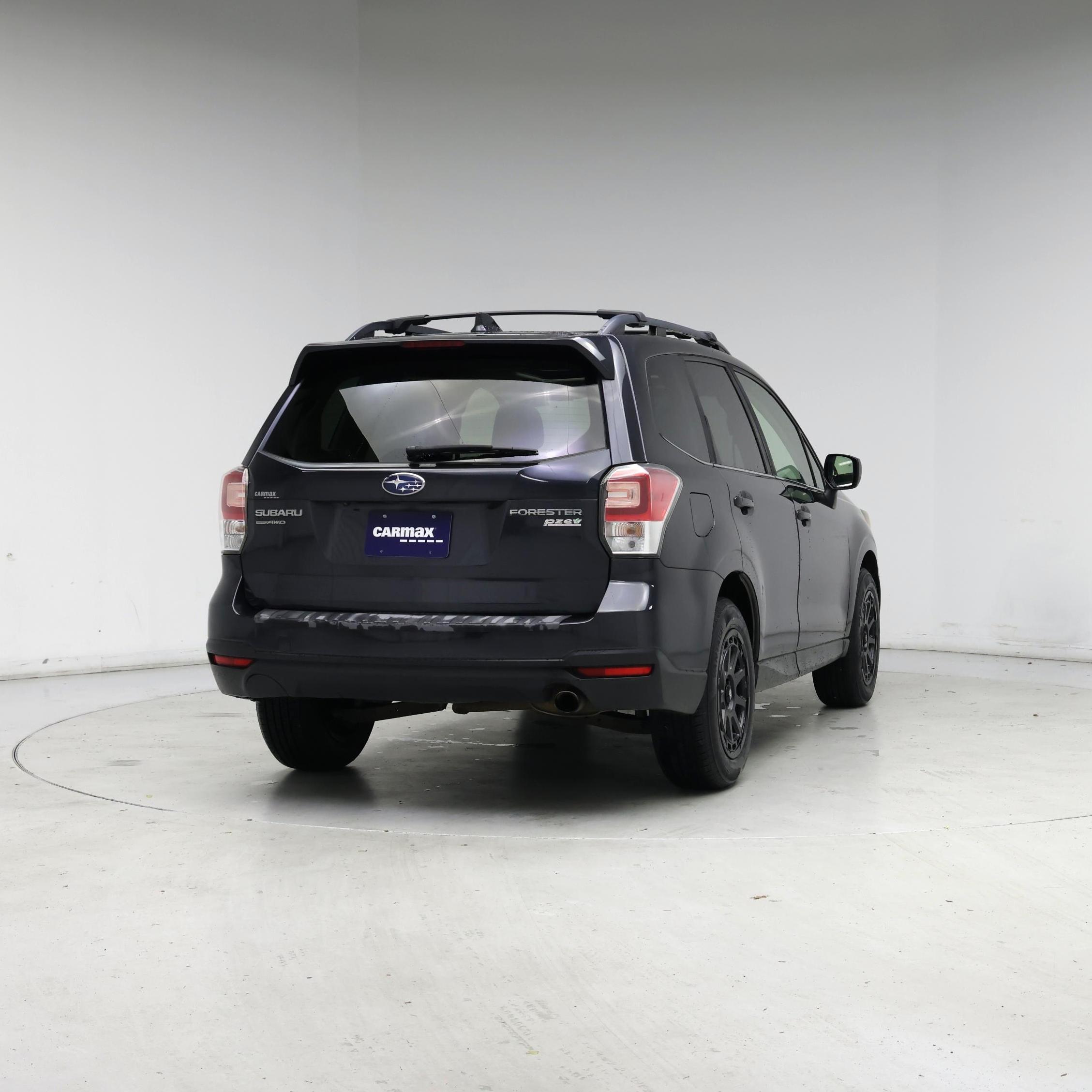 Thumbnail: 2017 Subaru Forester - 8