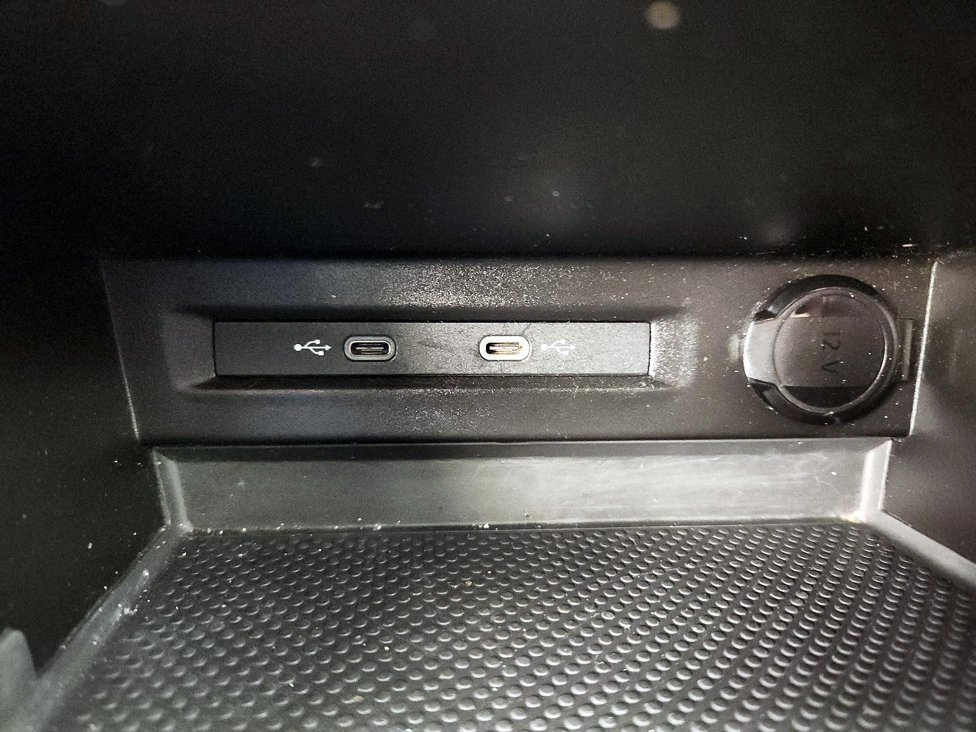 Thumbnail: 2024 Volkswagen Taos - 18