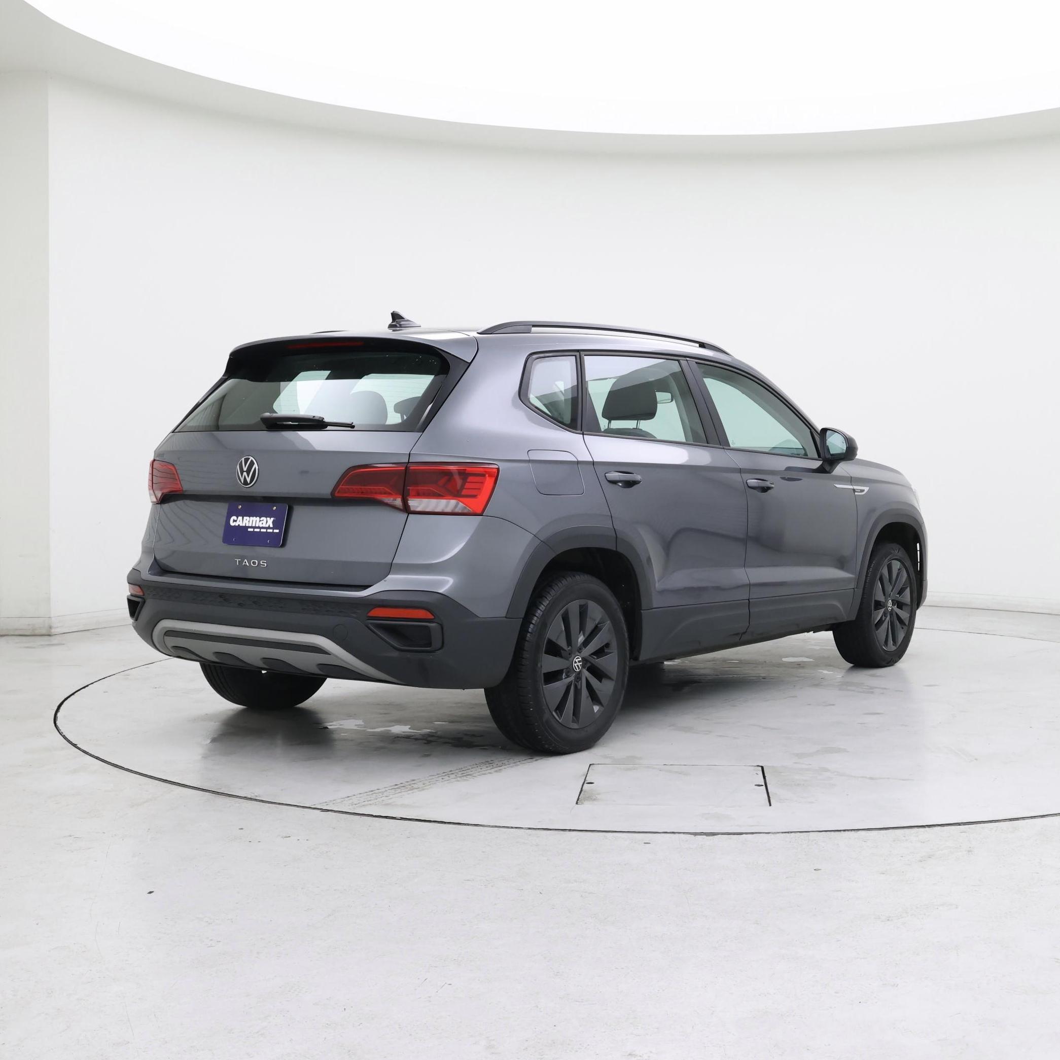 Thumbnail: 2024 Volkswagen Taos - 8