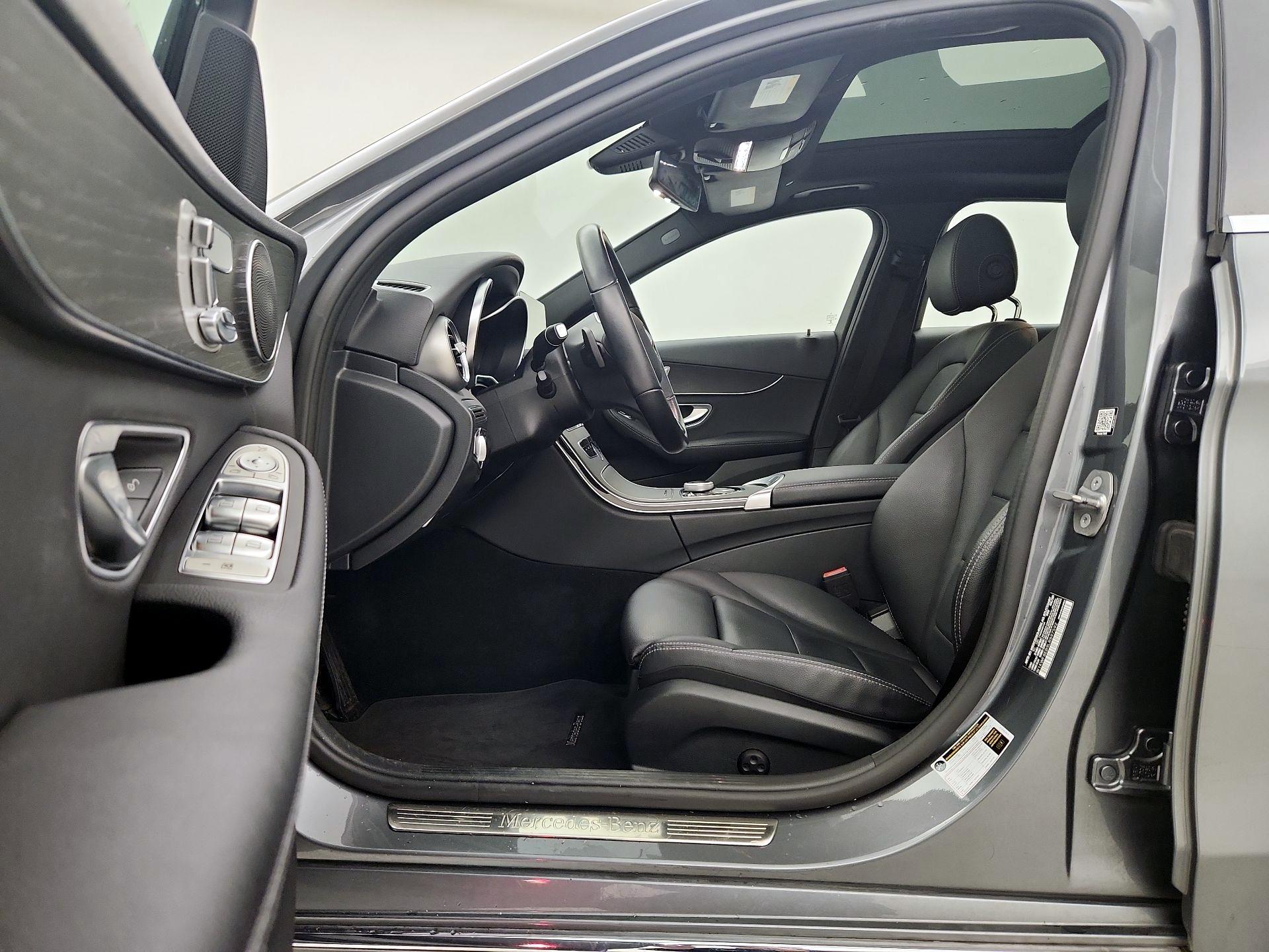 Thumbnail: 2020 Mercedes-Benz C-Class - 19