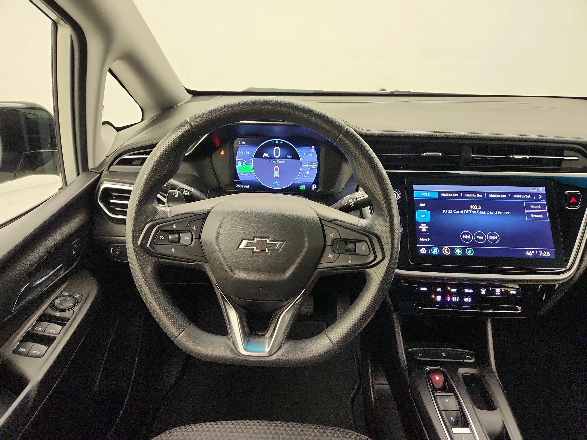 Thumbnail: 2022 Chevrolet Bolt EV - 10