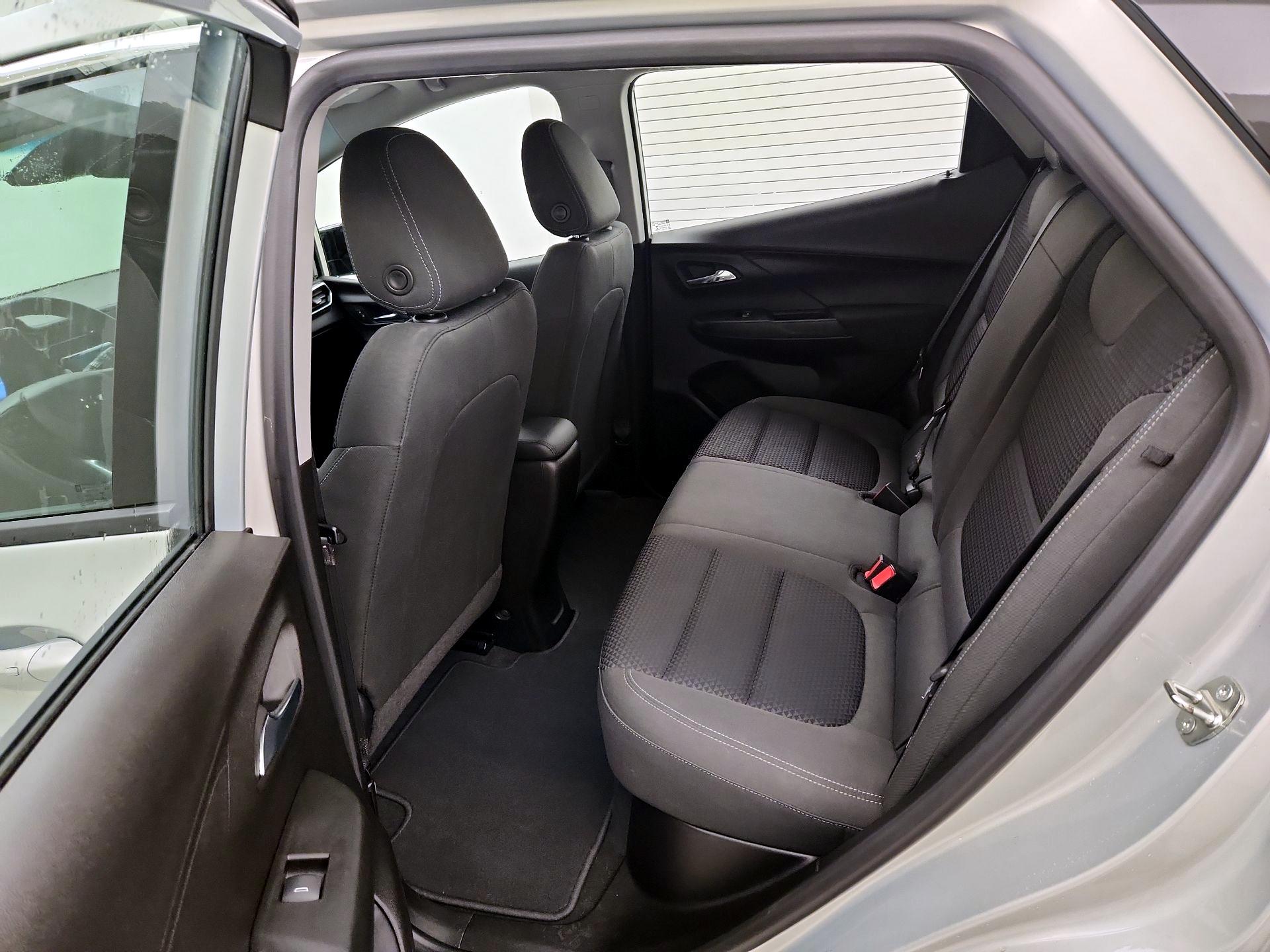 Thumbnail: 2022 Chevrolet Bolt EV - 19