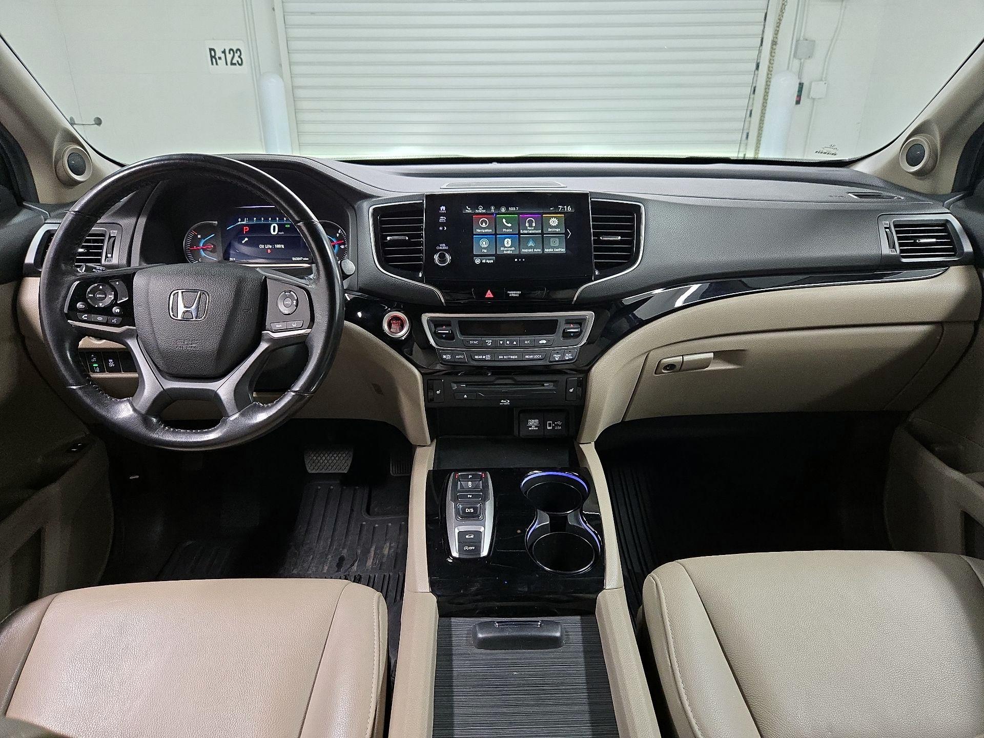 Thumbnail: 2019 Honda Pilot - 9