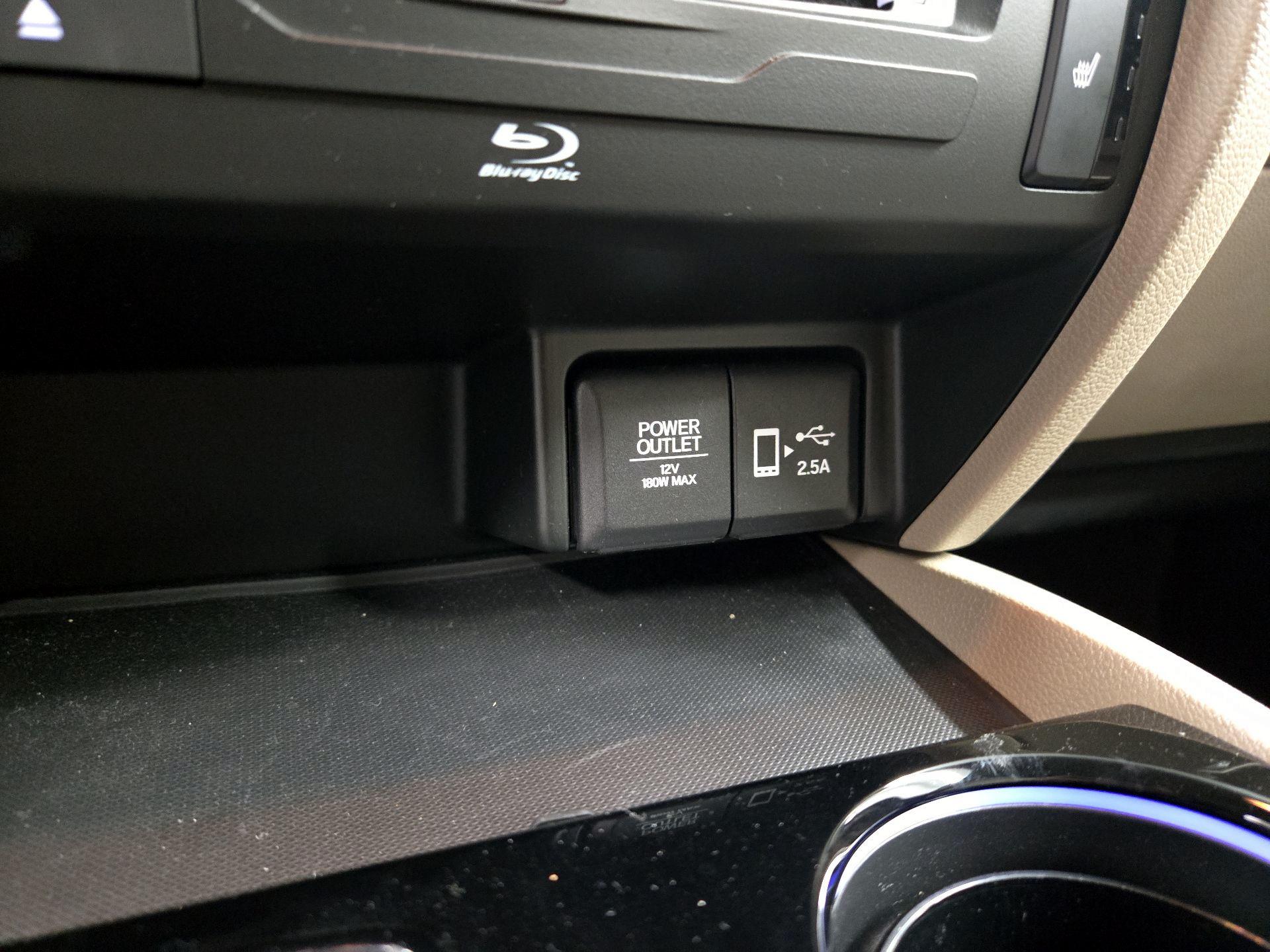 Thumbnail: 2019 Honda Pilot - 19