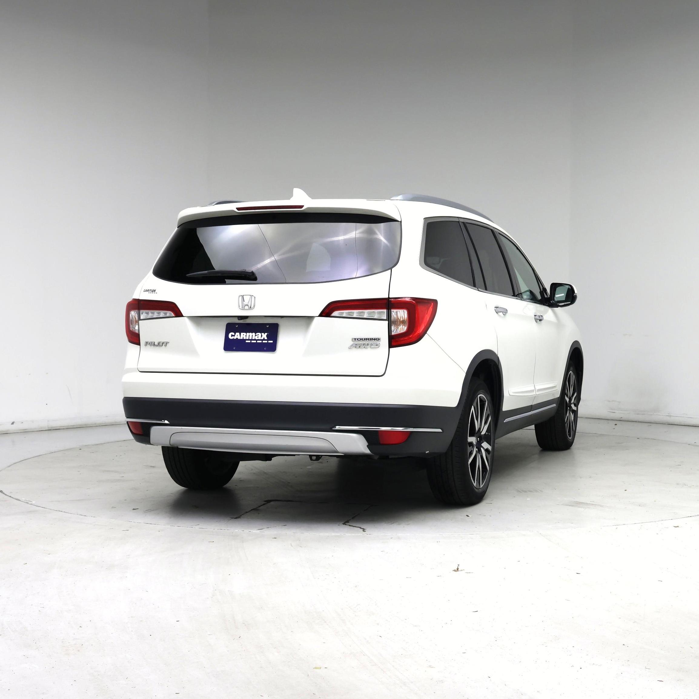 Thumbnail: 2019 Honda Pilot - 8