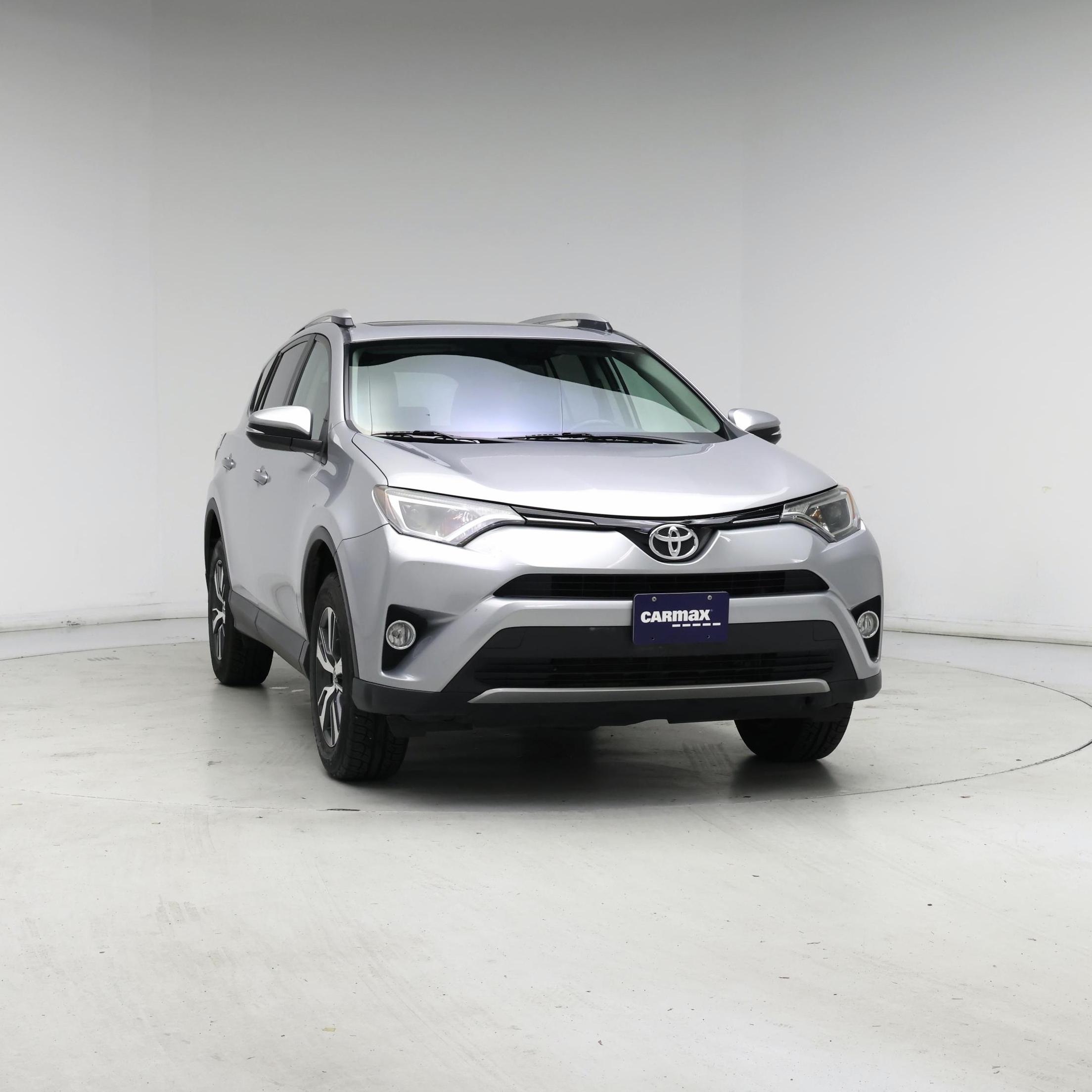 Thumbnail: 2016 Toyota RAV4 - 5