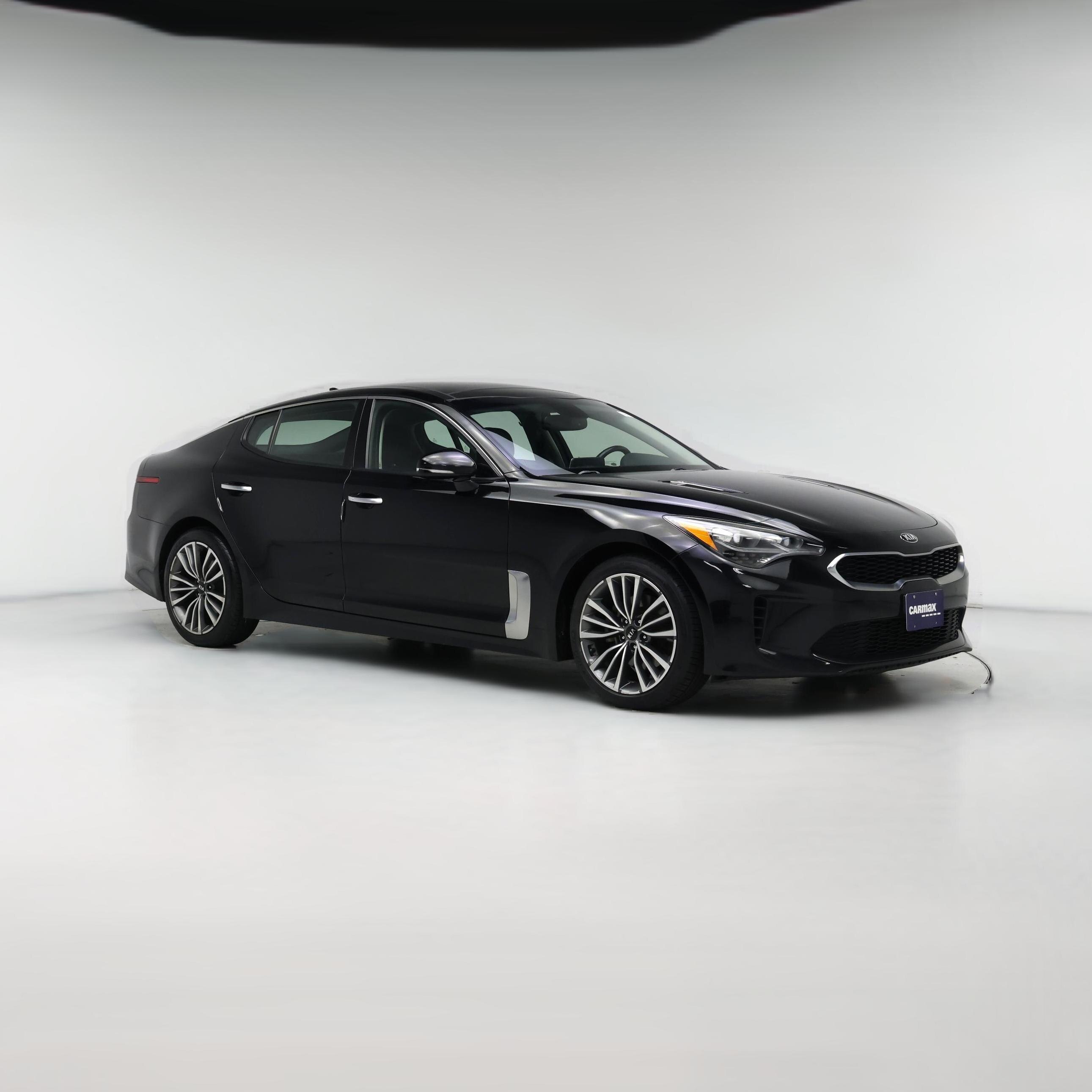 Thumbnail: 2018 Kia Stinger - 1