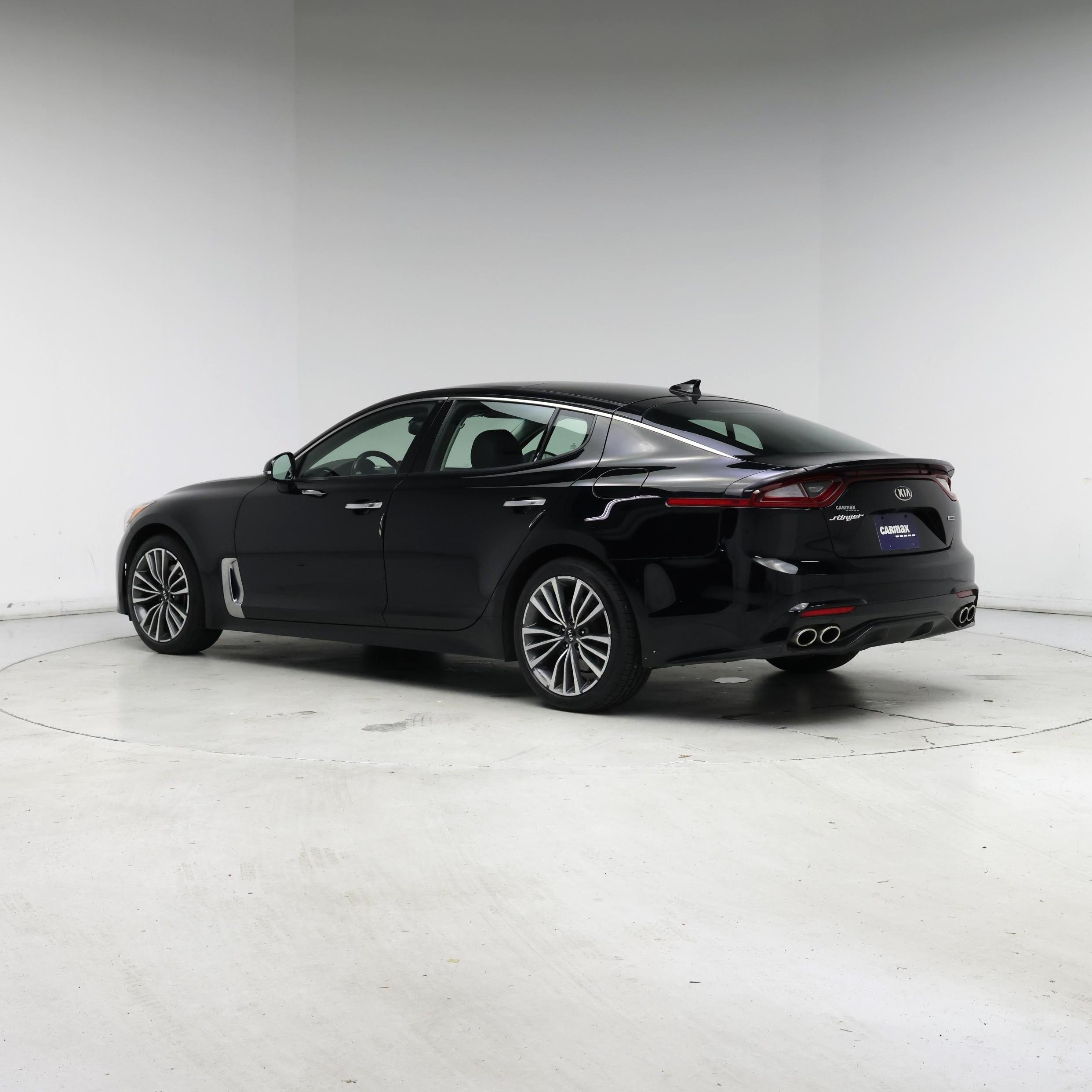 Thumbnail: 2018 Kia Stinger - 2