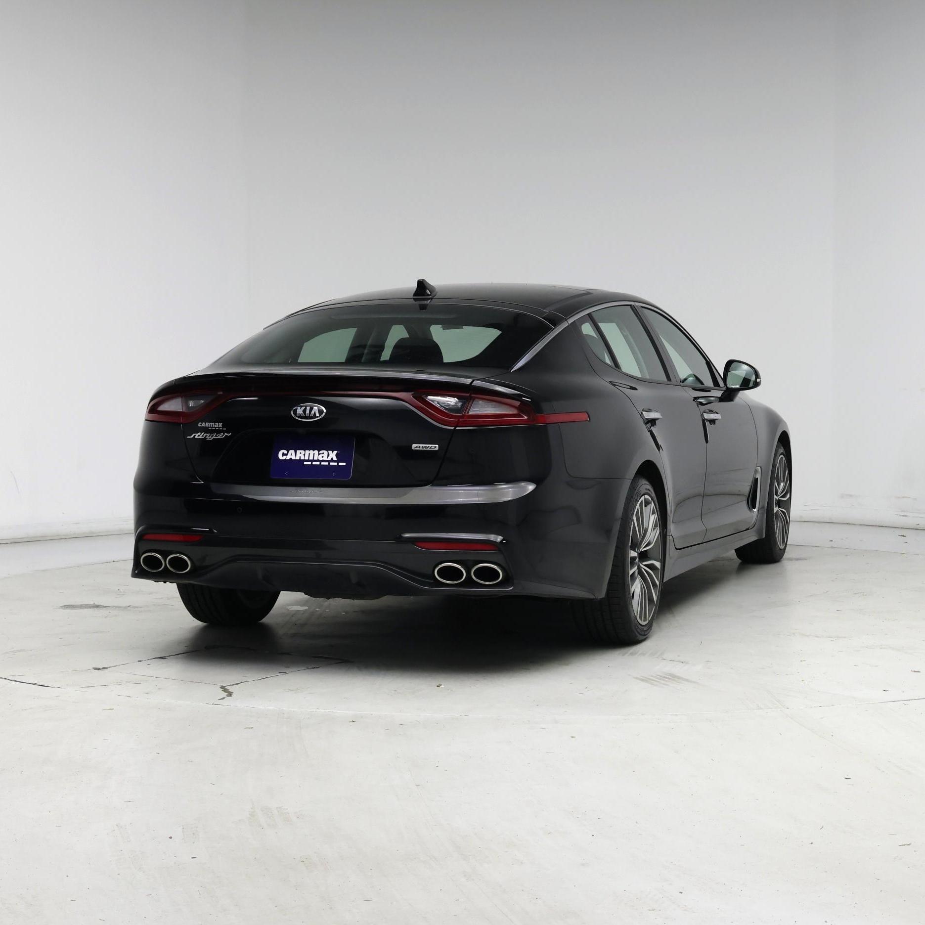 Thumbnail: 2018 Kia Stinger - 8