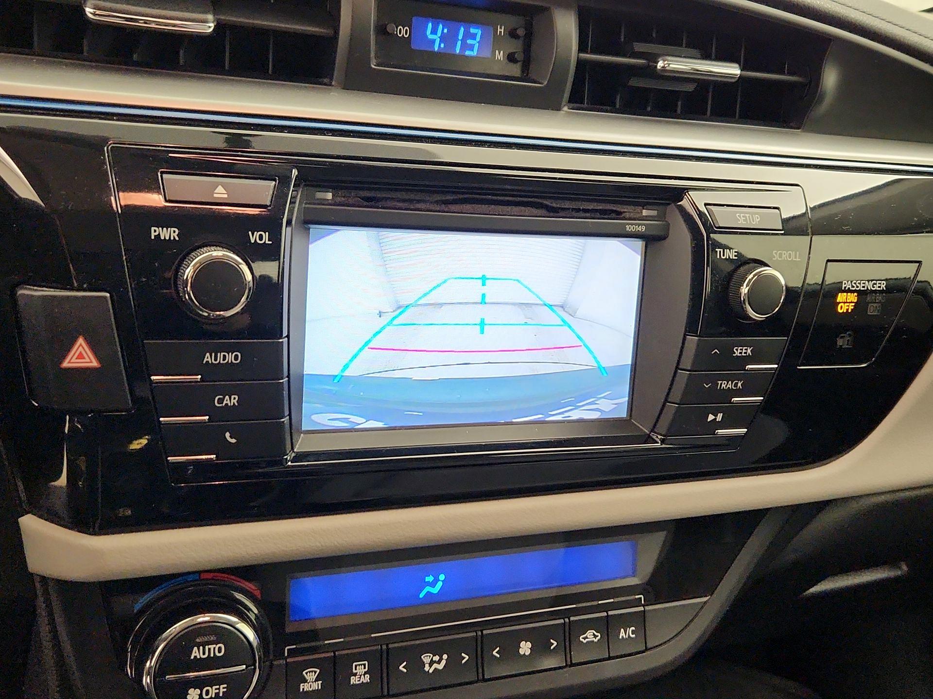 Thumbnail: 2015 Toyota Corolla - 14