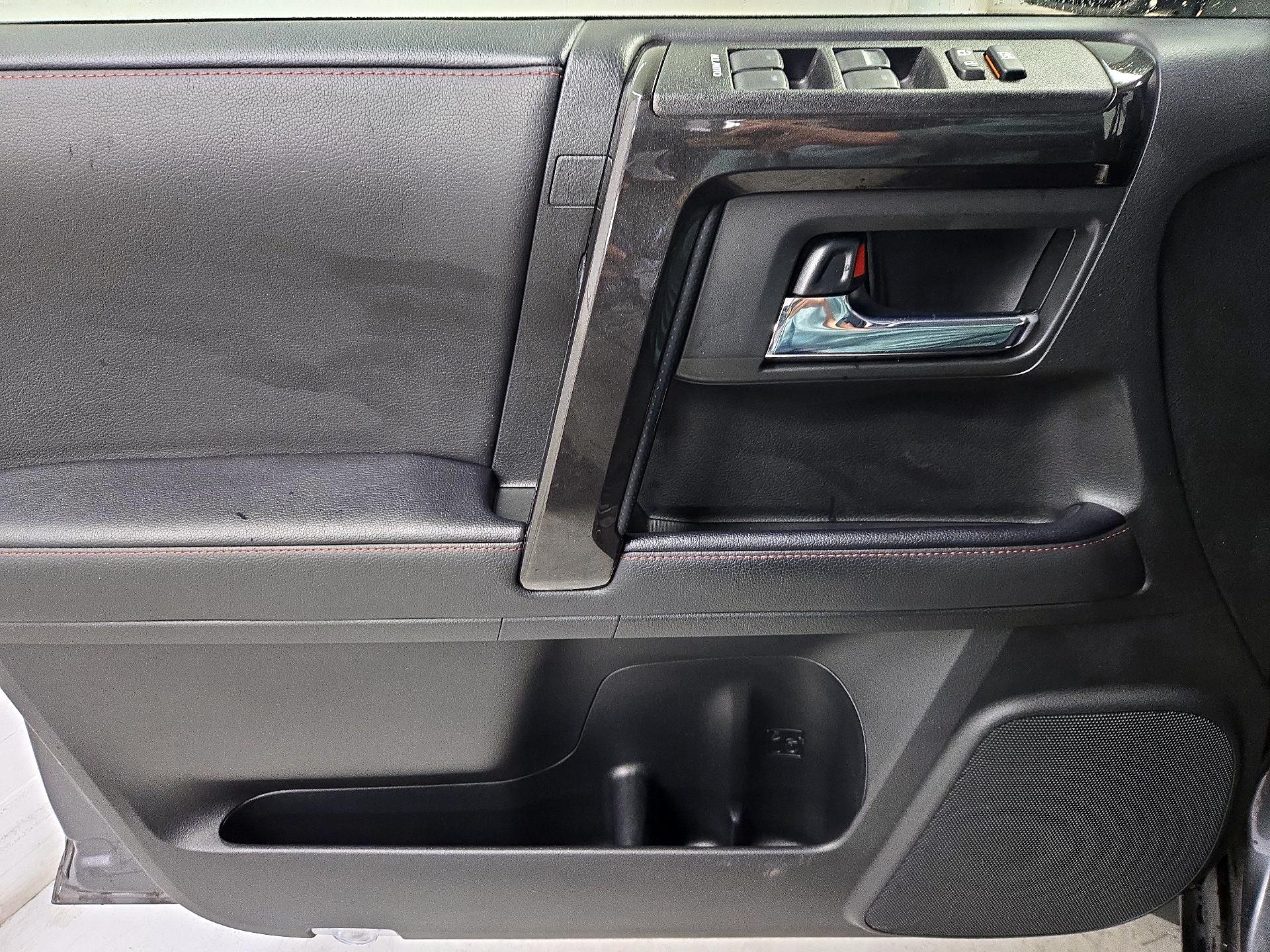 Thumbnail: 2023 Toyota 4Runner - 12