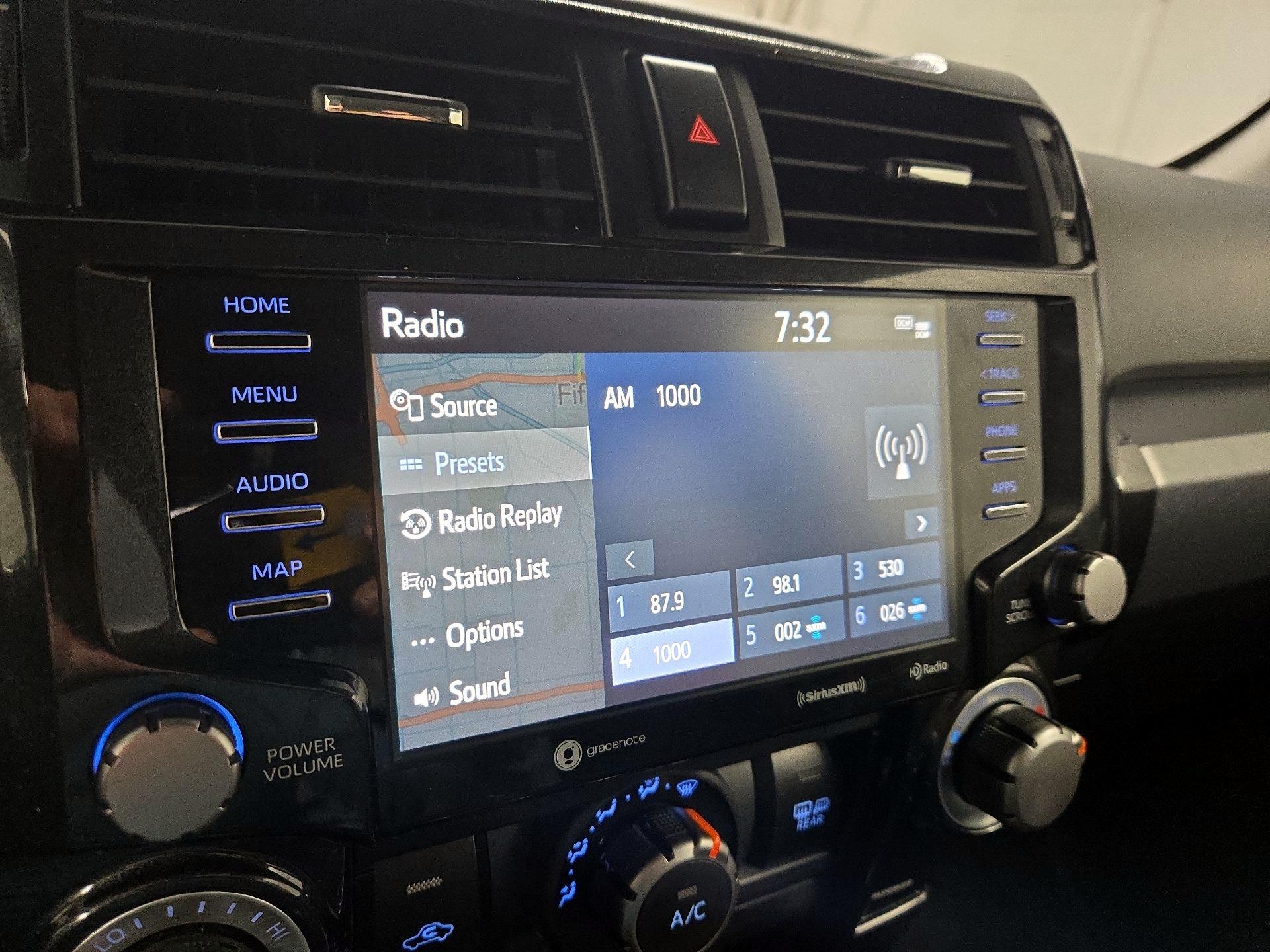 Thumbnail: 2023 Toyota 4Runner - 16