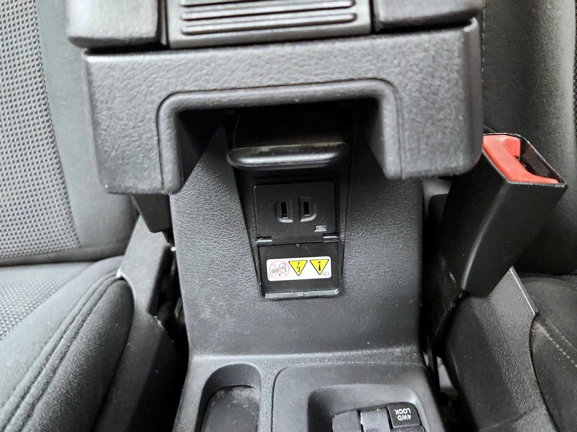 Thumbnail: 2014 Jeep Patriot - 16