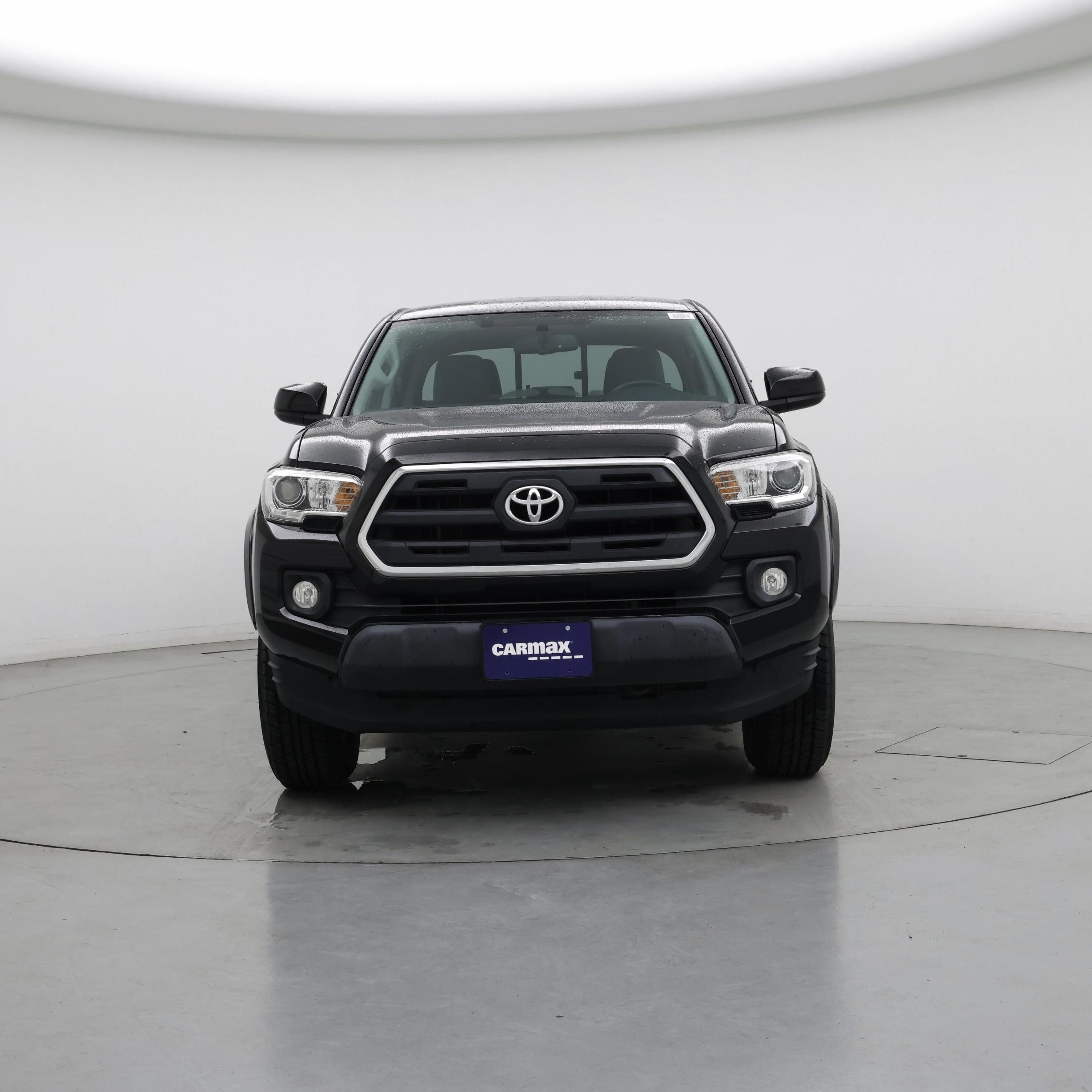 Thumbnail: 2016 Toyota Tacoma - 5
