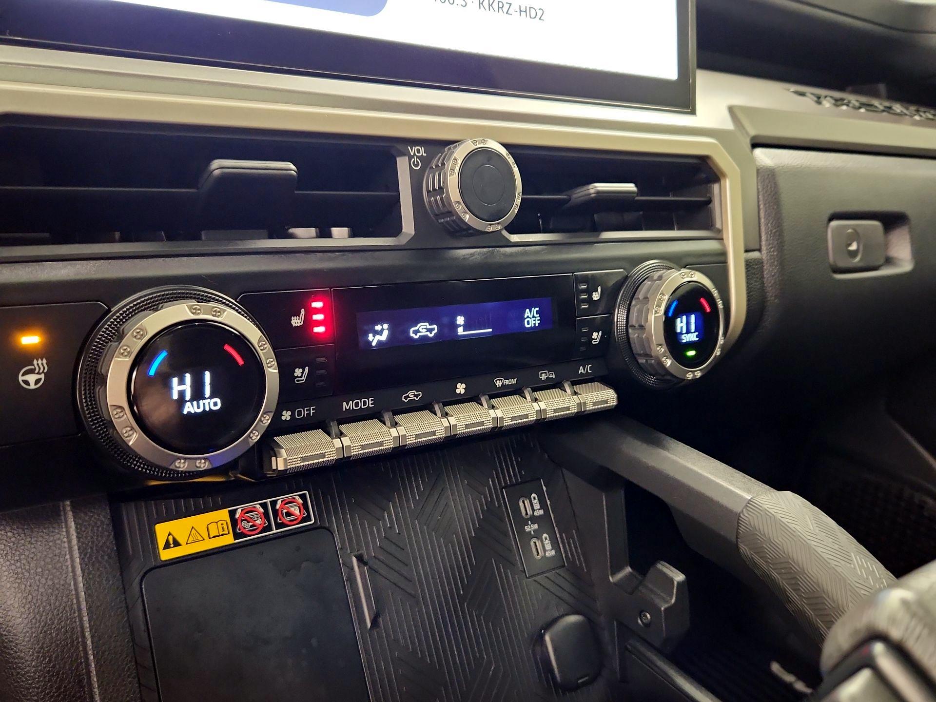 Thumbnail: 2024 Toyota Tacoma - 17