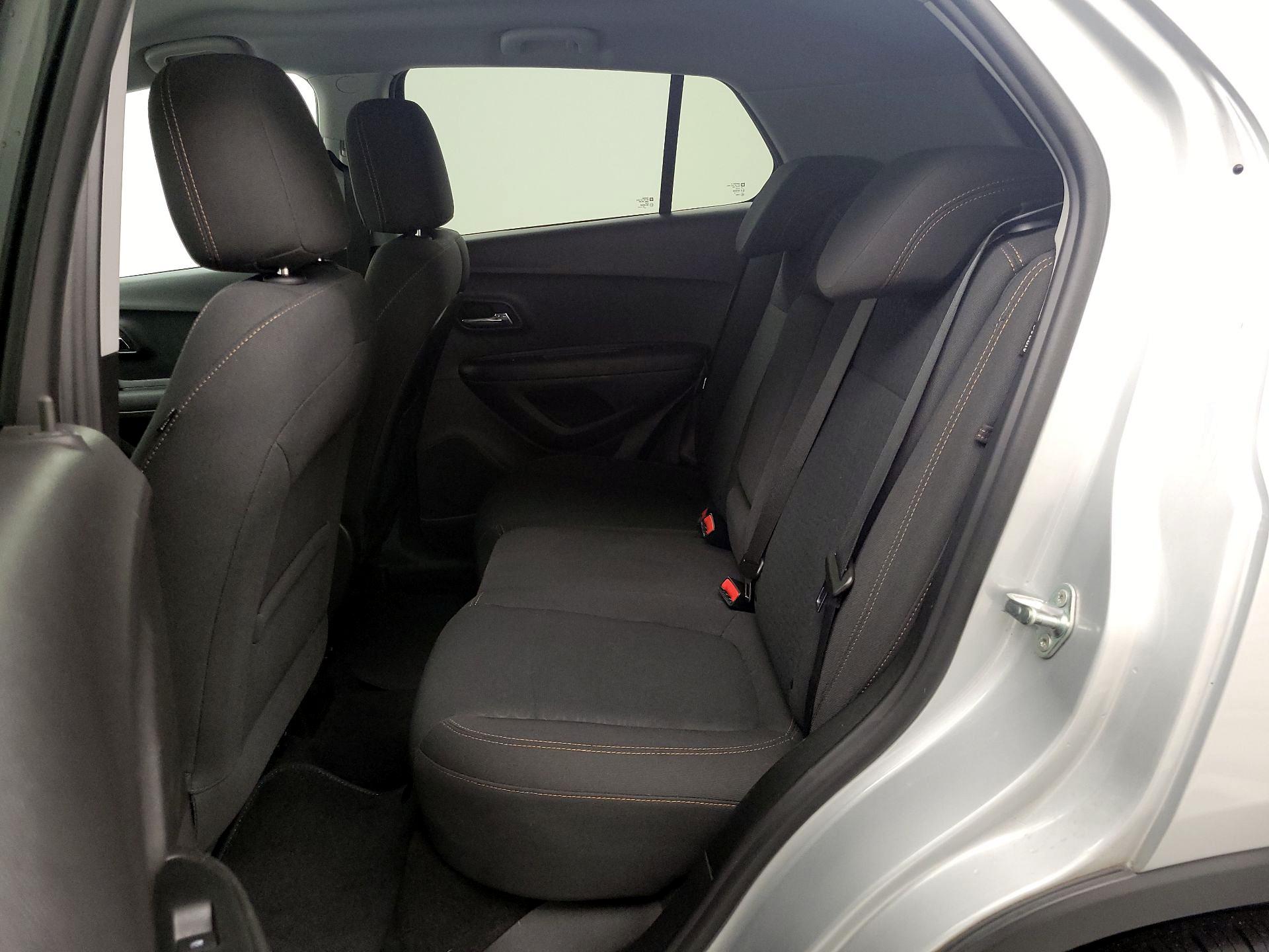 Thumbnail: 2020 Chevrolet Trax - 19