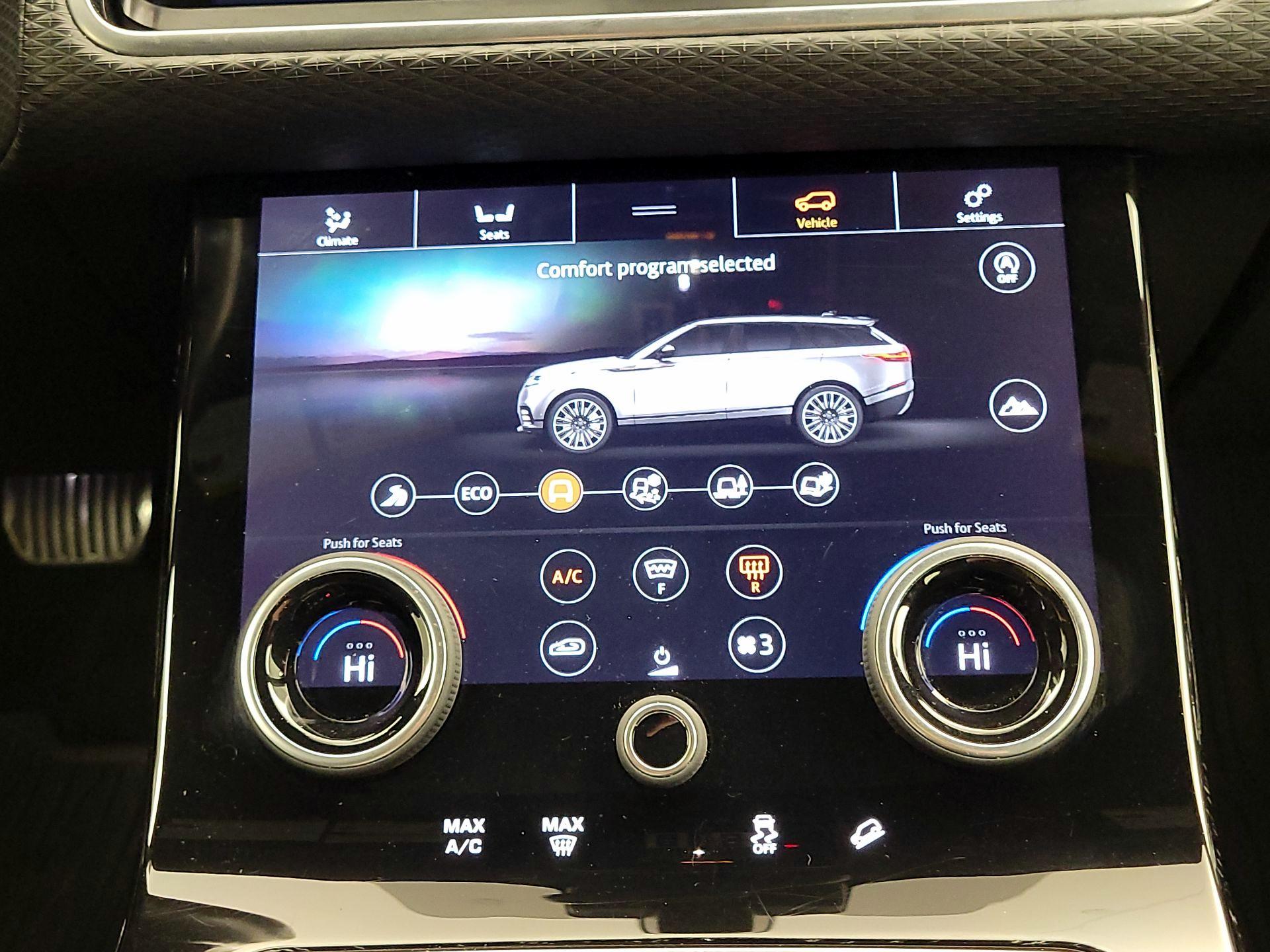 Thumbnail: 2018 Land Rover Range Rover Velar - 17