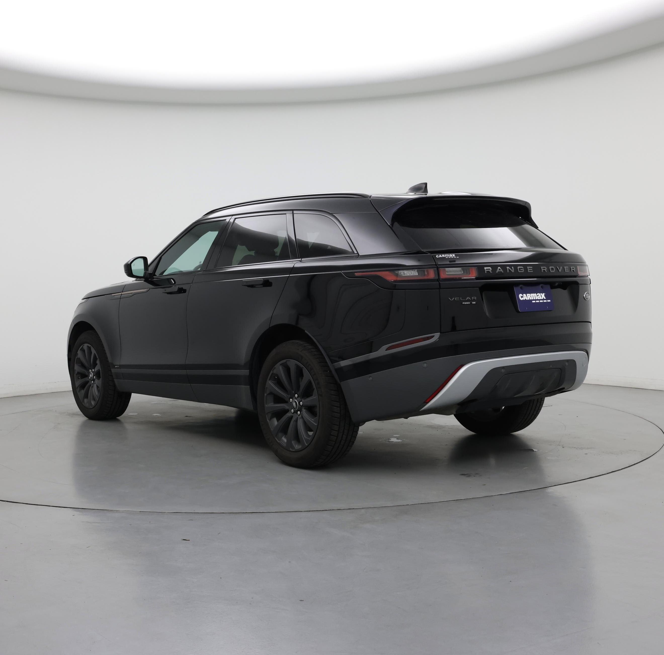 Thumbnail: 2018 Land Rover Range Rover Velar - 2
