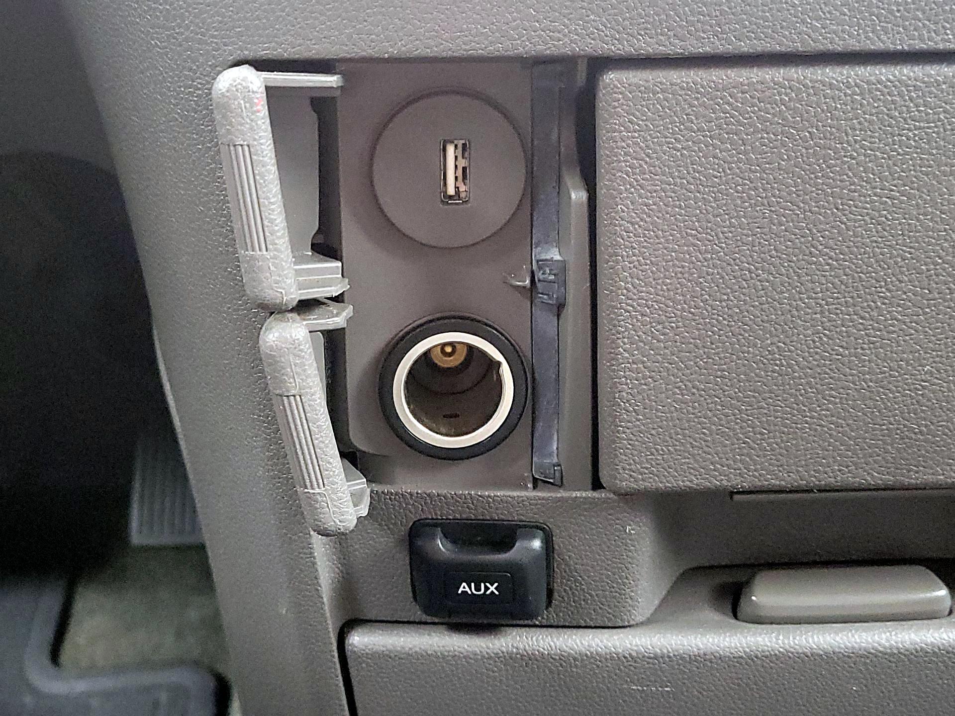 Thumbnail: 2015 Honda Odyssey - 19