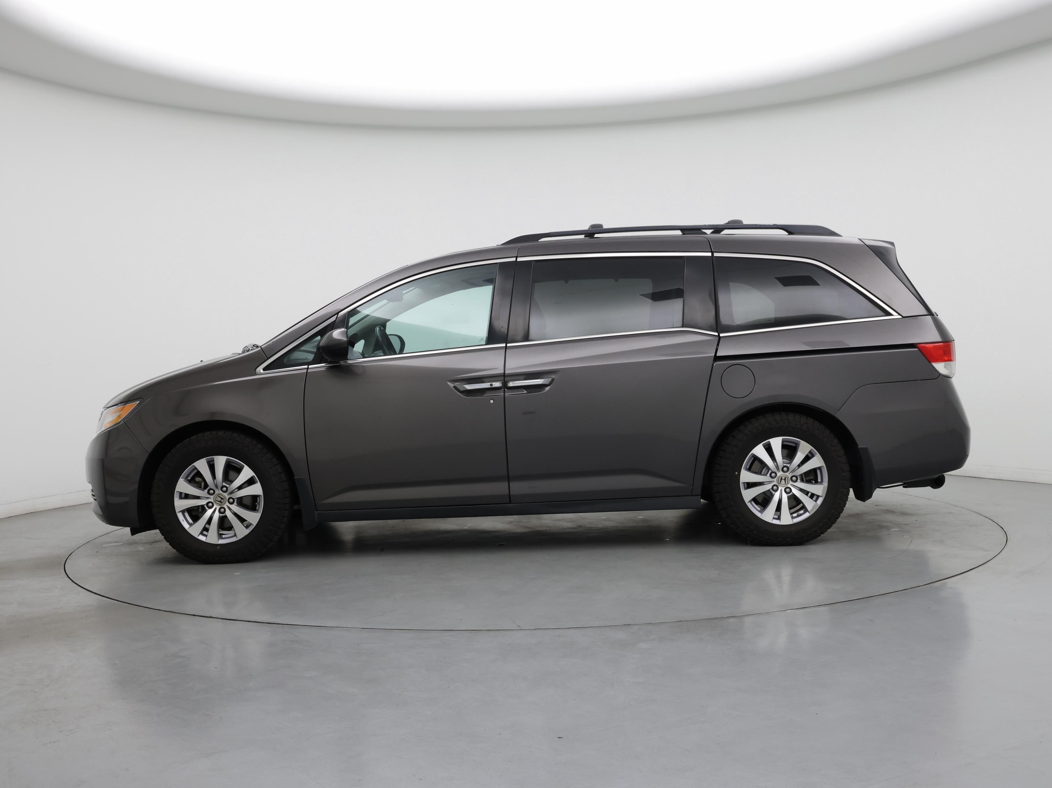 Thumbnail: 2015 Honda Odyssey - 3