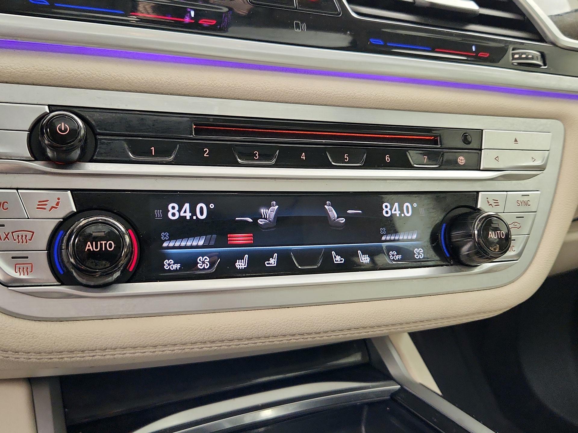 Thumbnail: 2017 BMW 7 Series - 17