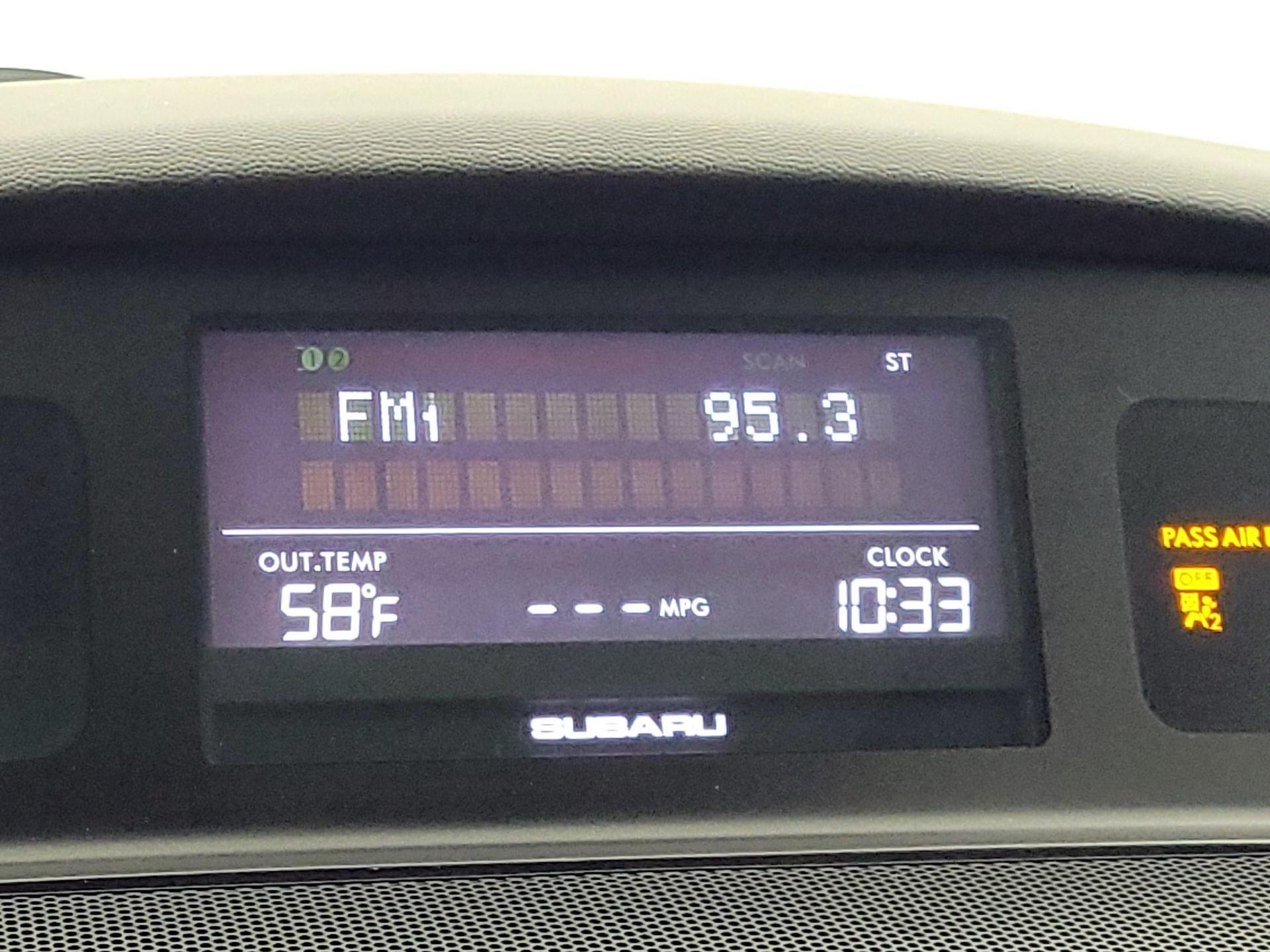 Thumbnail: 2014 Subaru Tribeca - 15