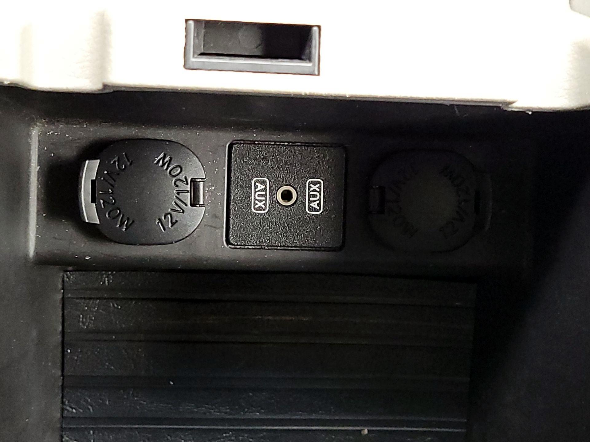 Thumbnail: 2014 Subaru Tribeca - 18