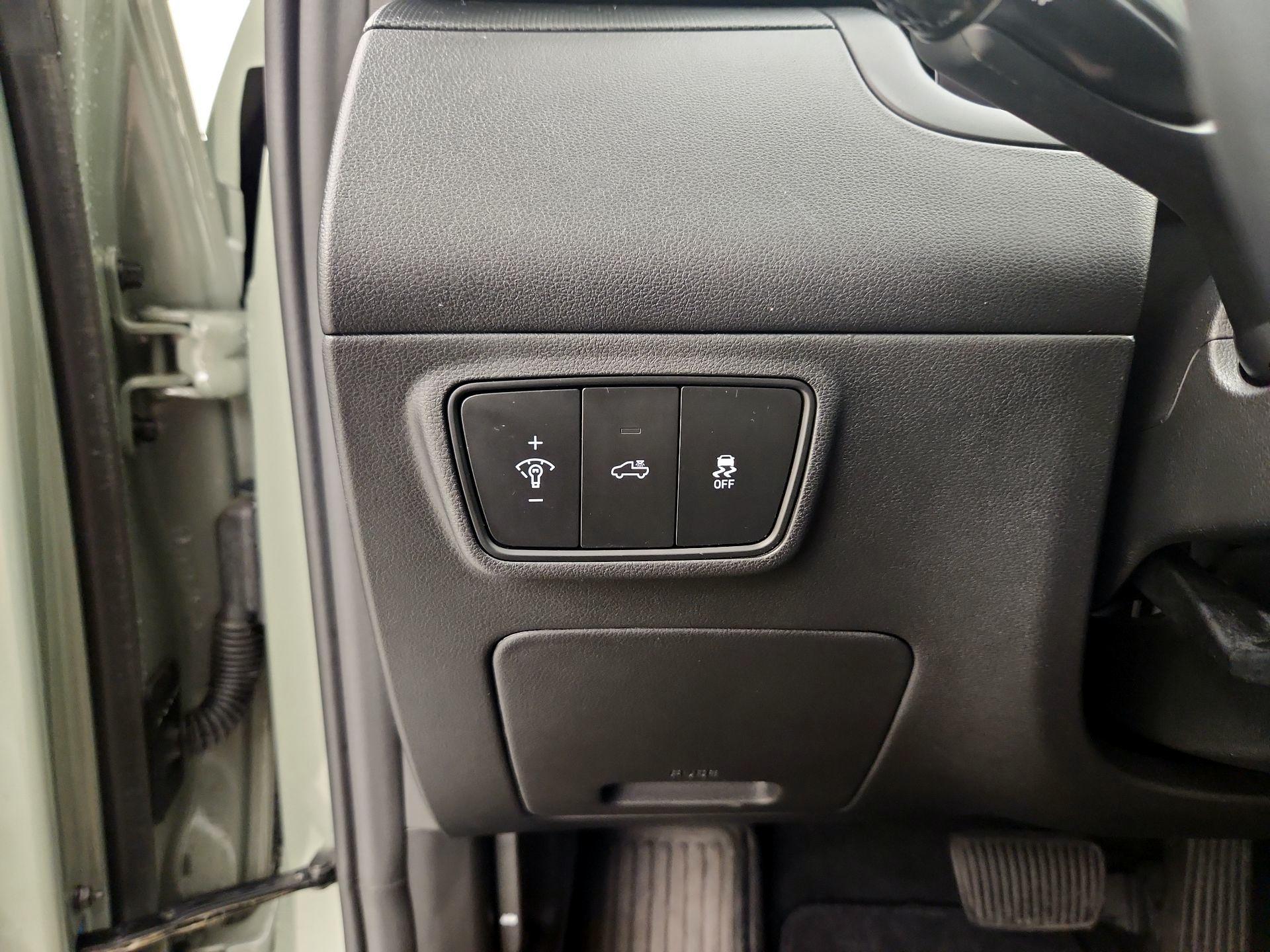 Thumbnail: 2023 Hyundai Santa Cruz - 13