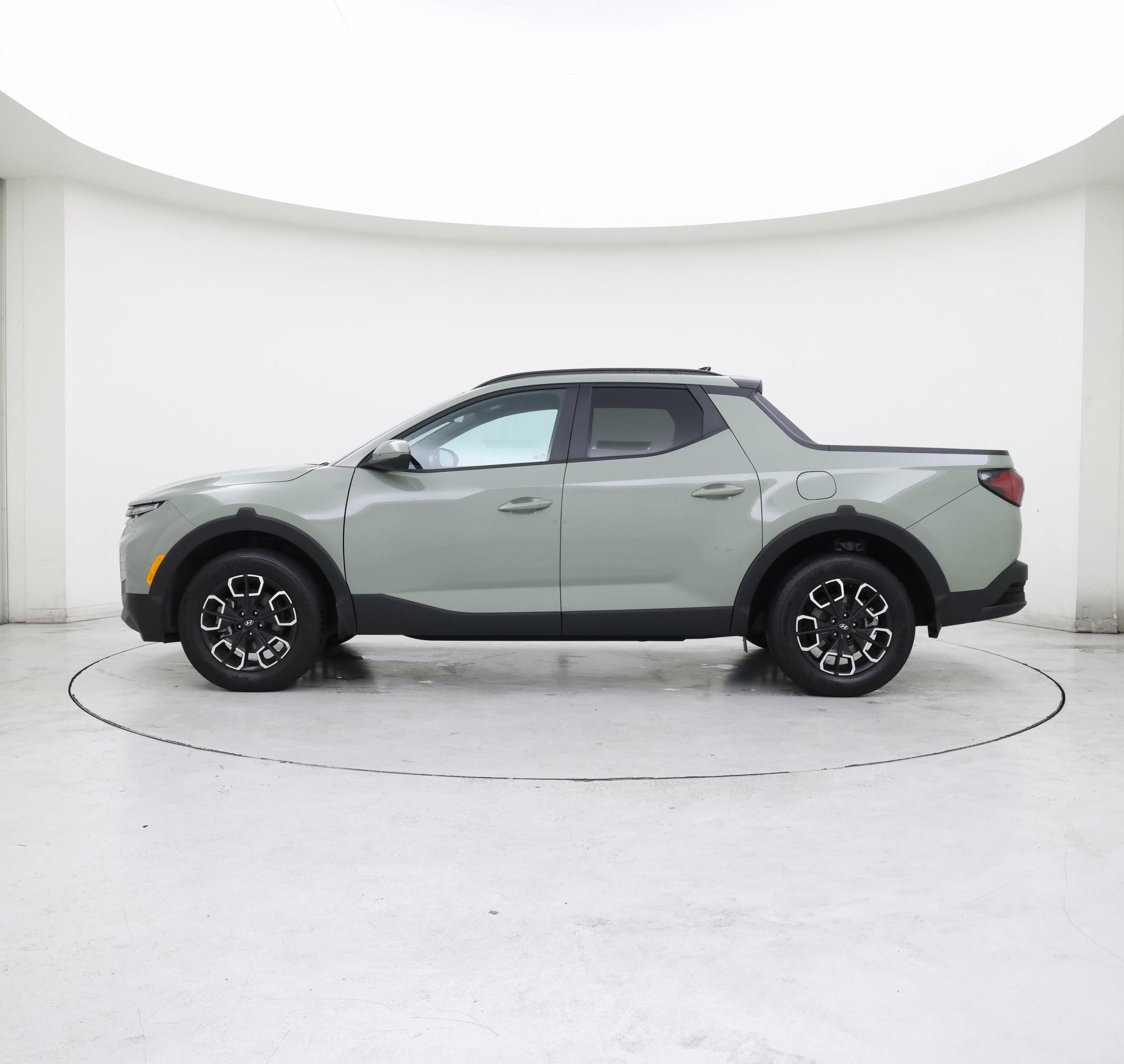 Thumbnail: 2023 Hyundai Santa Cruz - 3