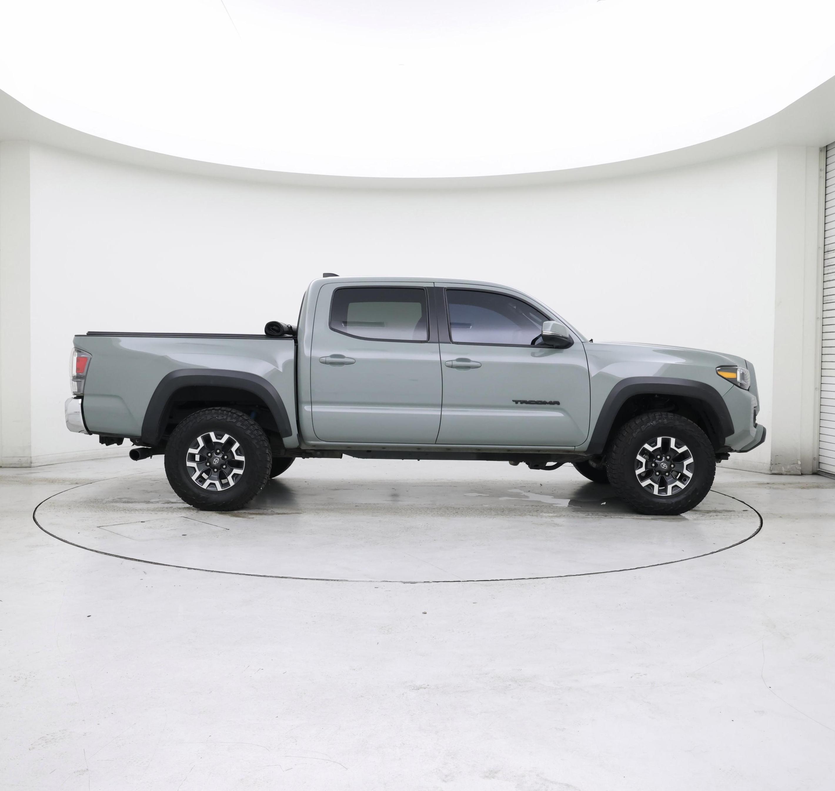 Thumbnail: 2023 Toyota Tacoma - 7