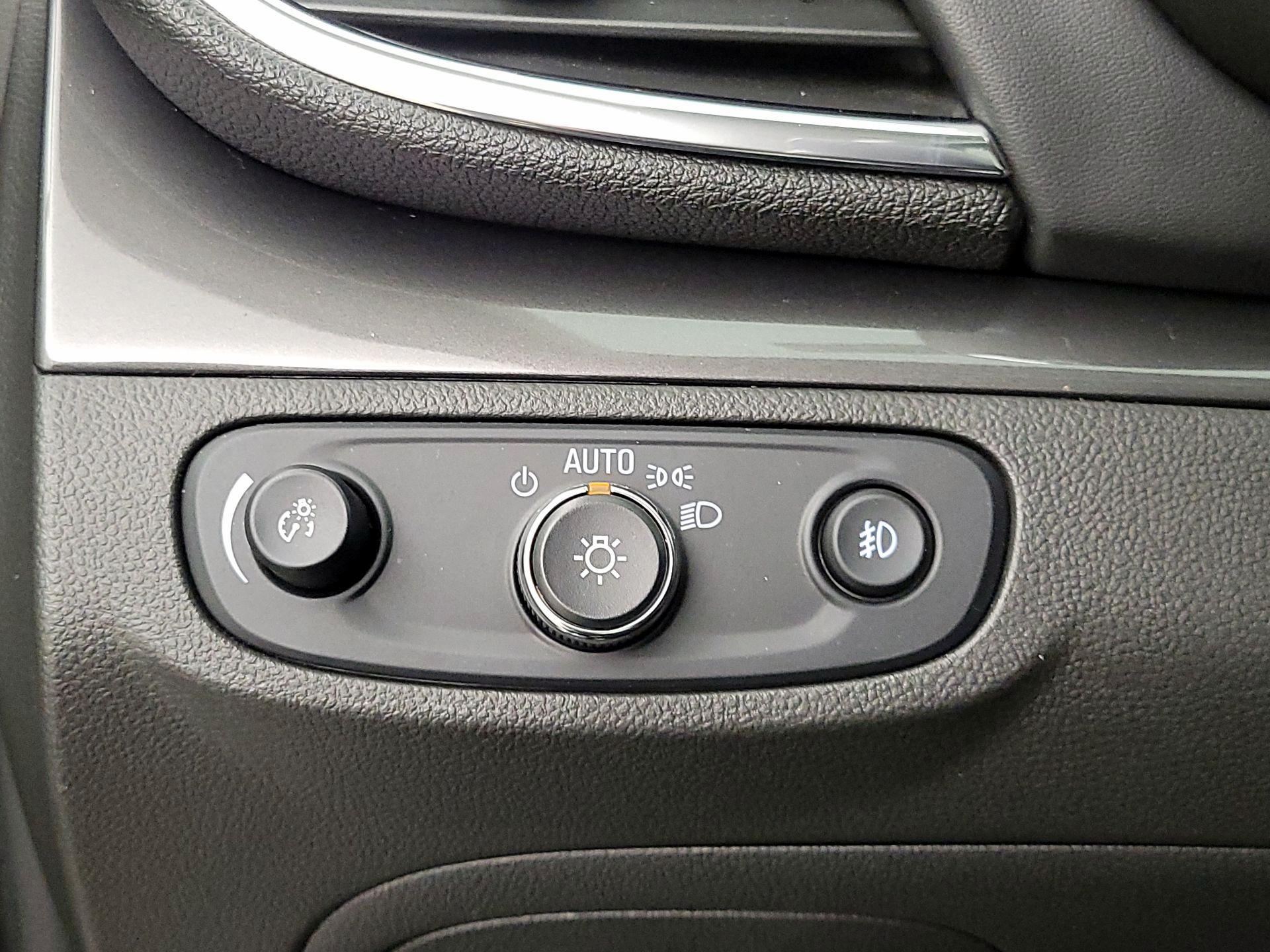 Thumbnail: 2017 Buick Encore - 13