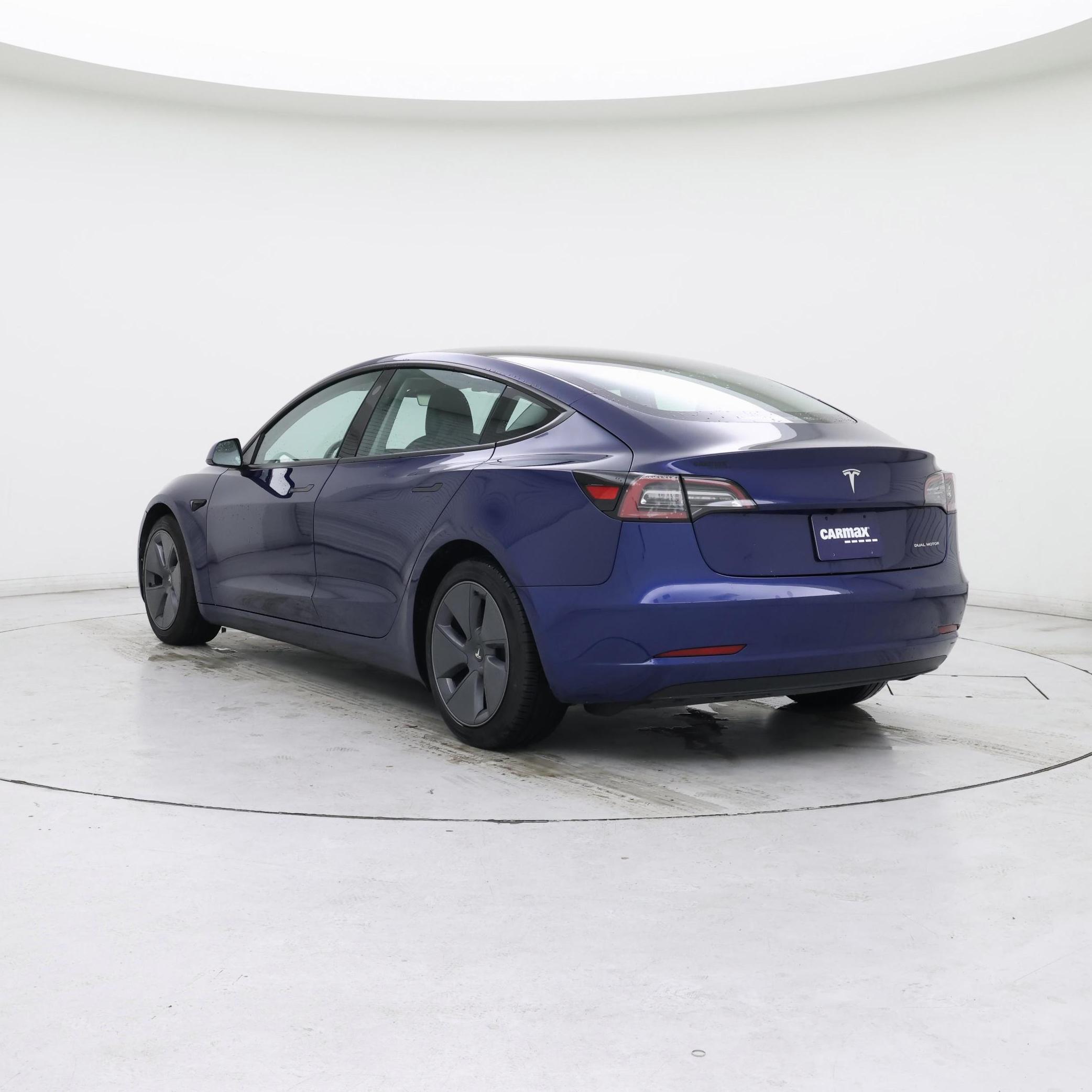 Thumbnail: 2022 Tesla Model 3 - 2