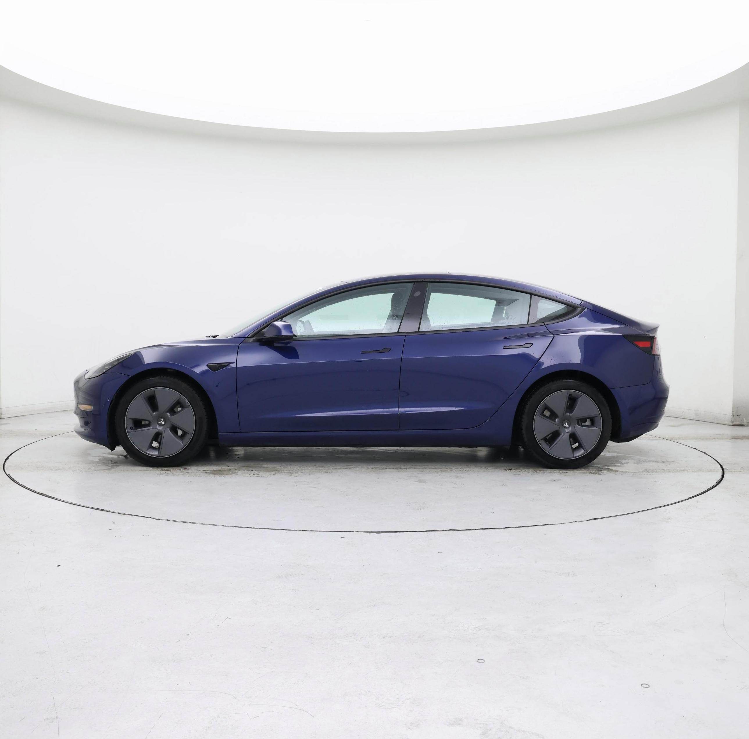 Thumbnail: 2022 Tesla Model 3 - 3