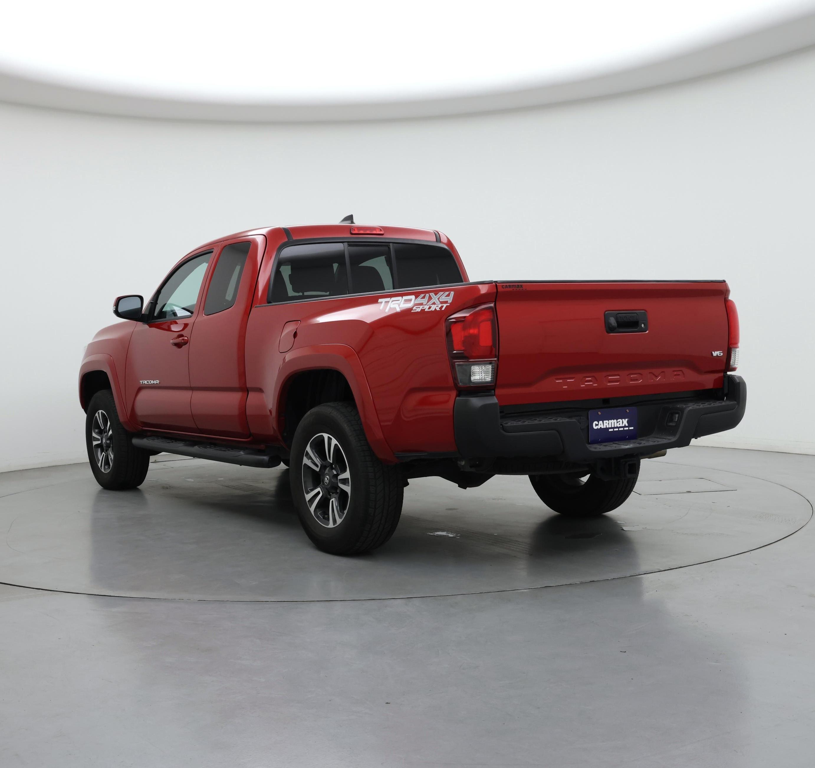 Thumbnail: 2019 Toyota Tacoma - 2