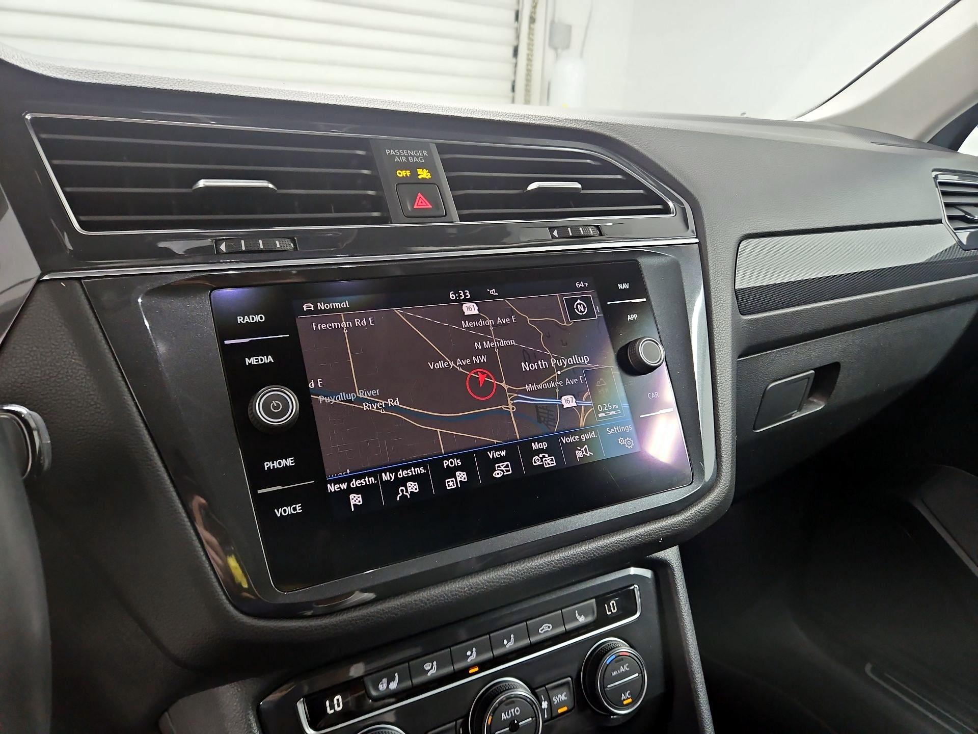 Thumbnail: 2019 Volkswagen Tiguan - 14