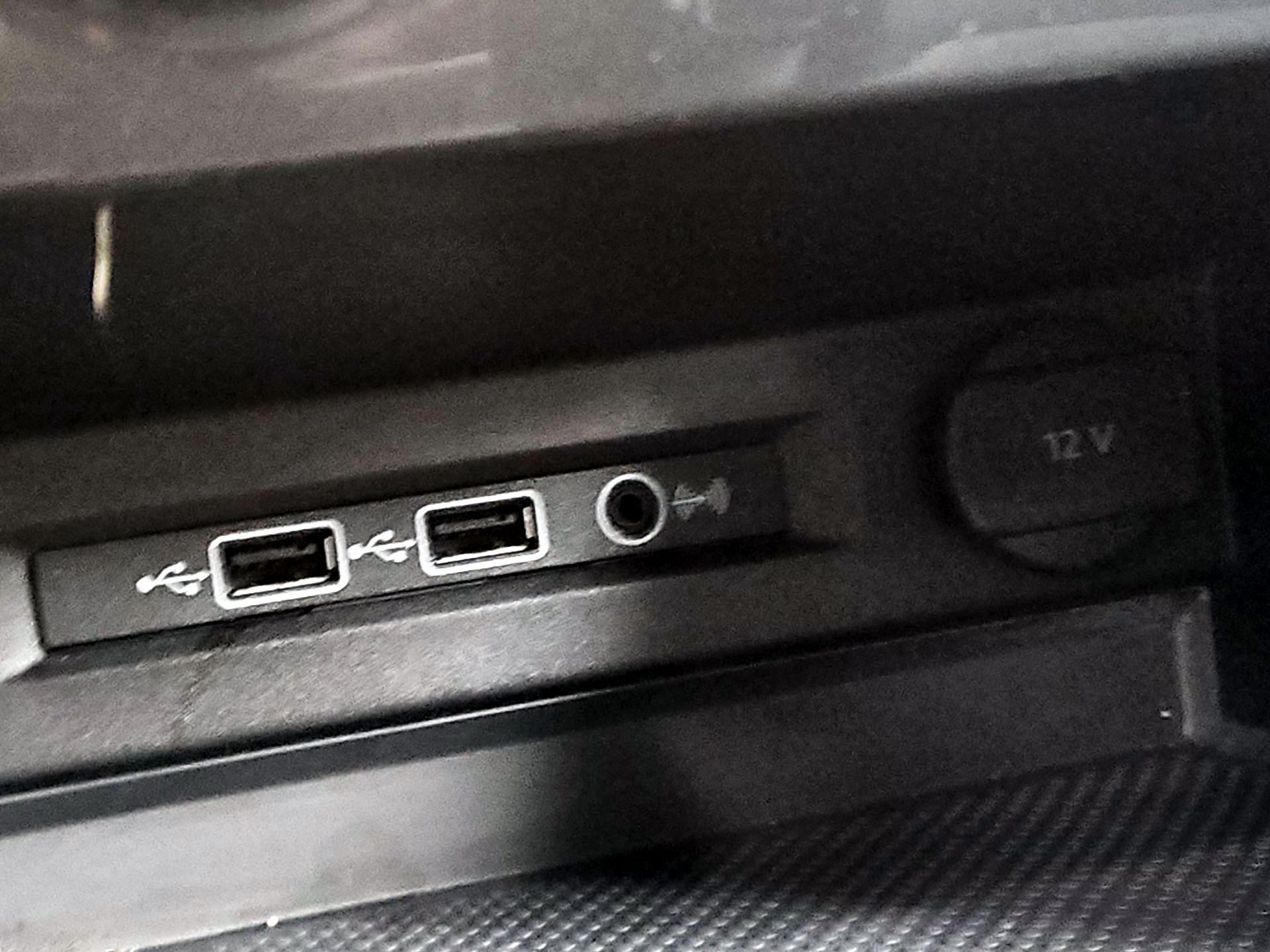 Thumbnail: 2019 Volkswagen Tiguan - 19