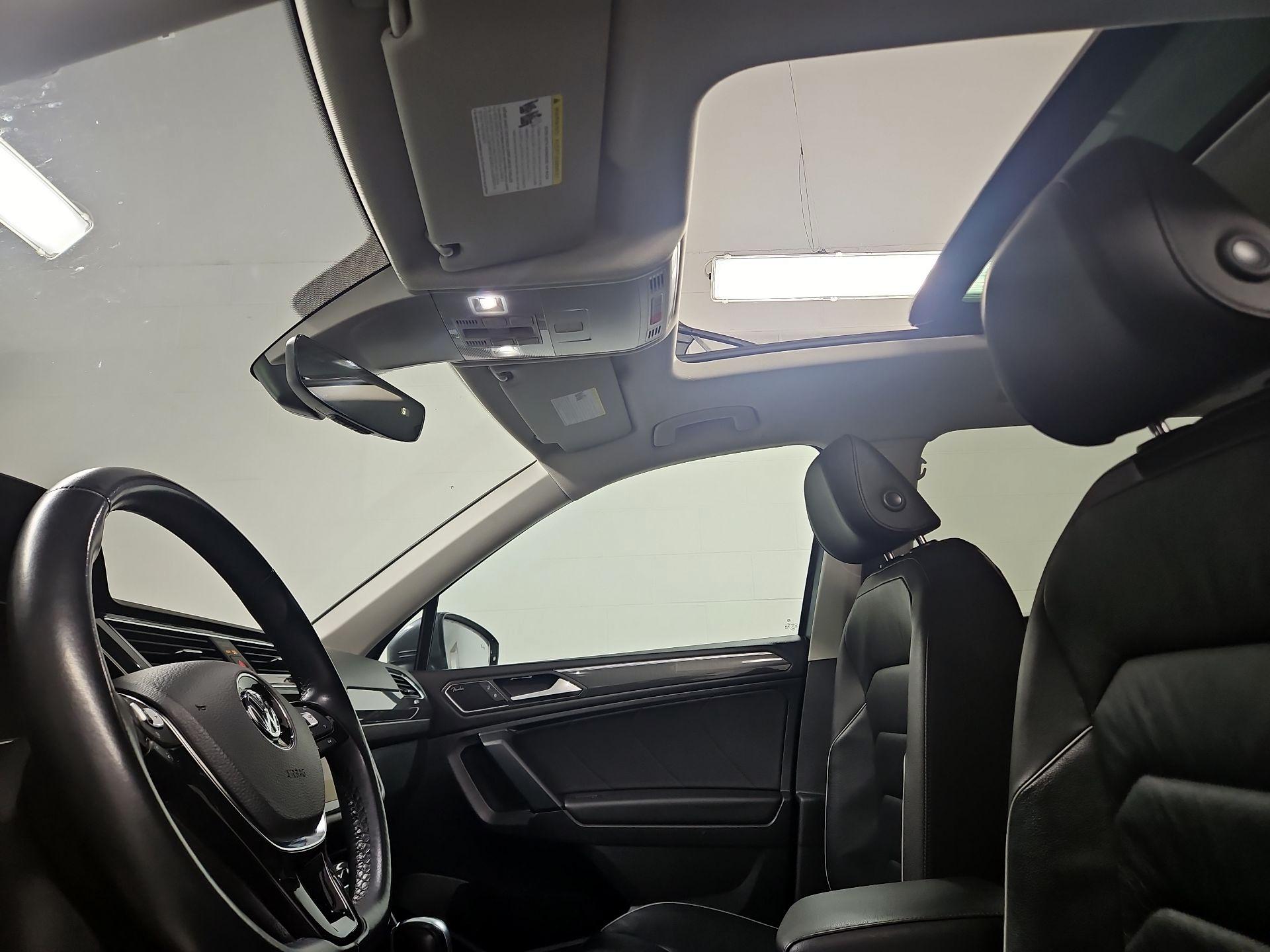 Thumbnail: 2019 Volkswagen Tiguan - 20