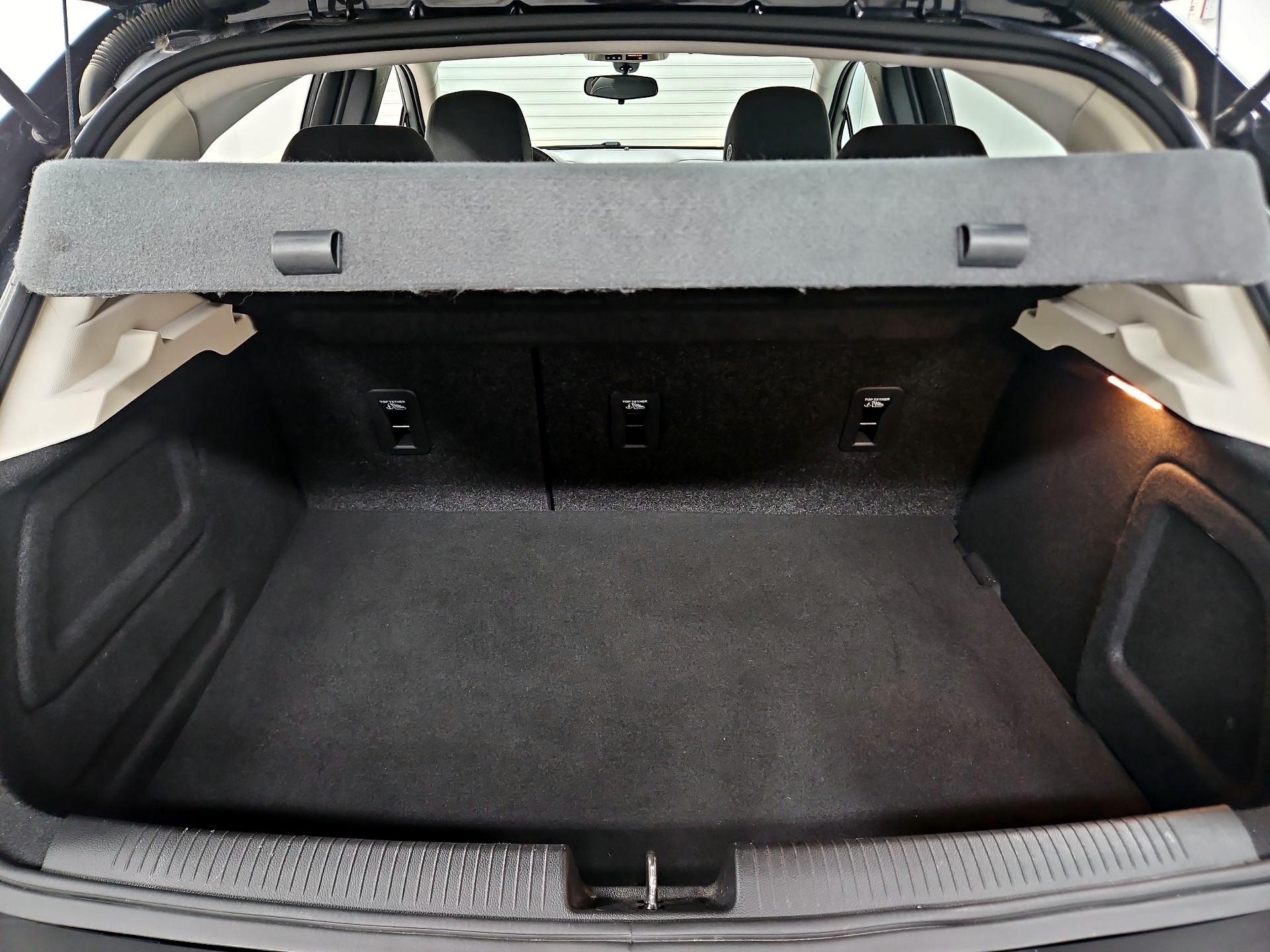 Thumbnail: 2017 Chevrolet Cruze - 20