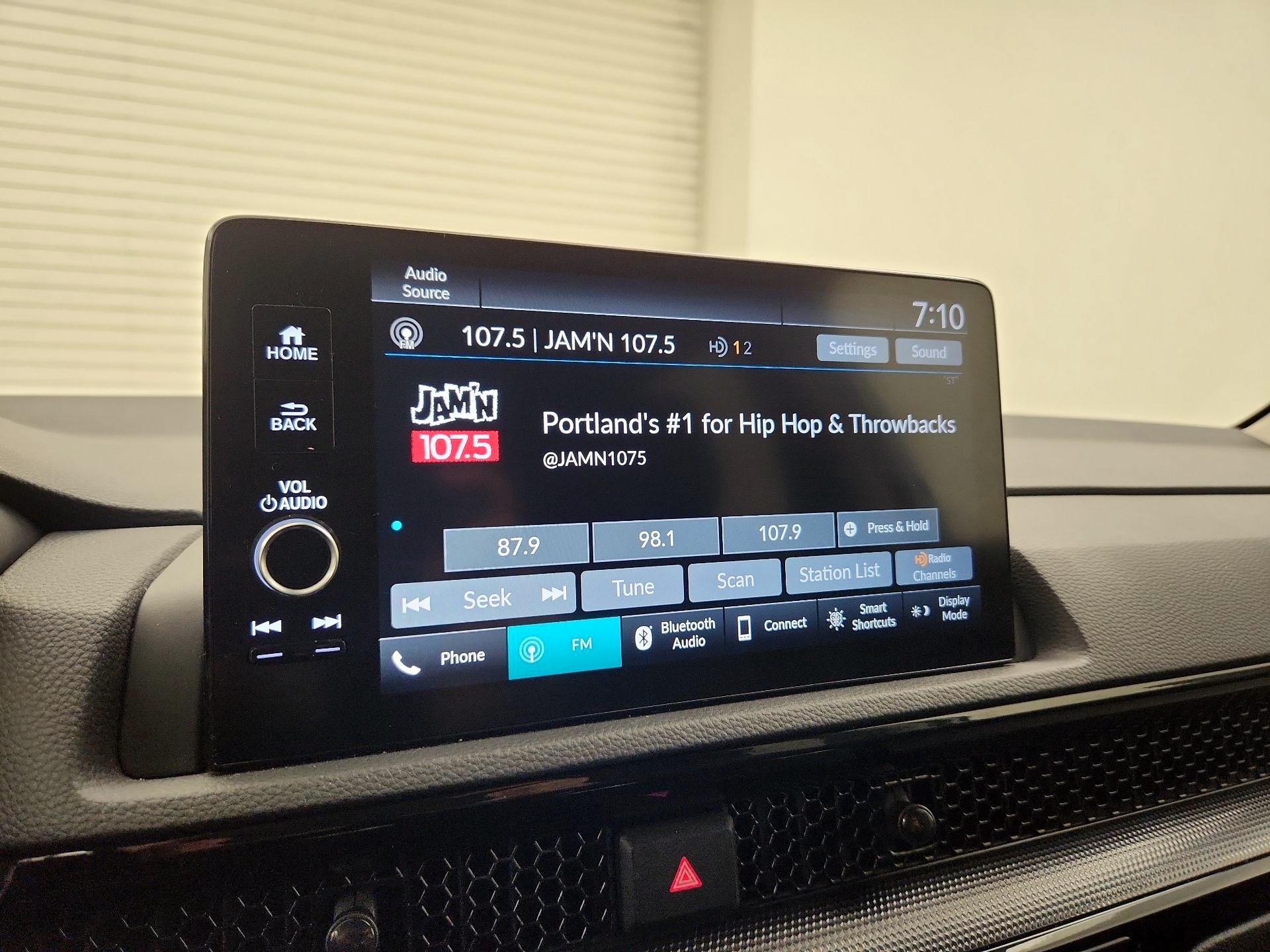 Thumbnail: 2023 Honda CR-V - 15