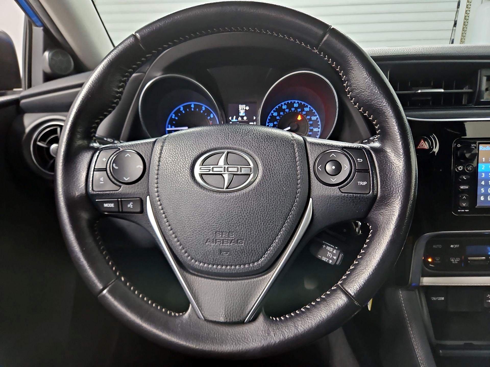 Thumbnail: 2016 Scion iM - 10