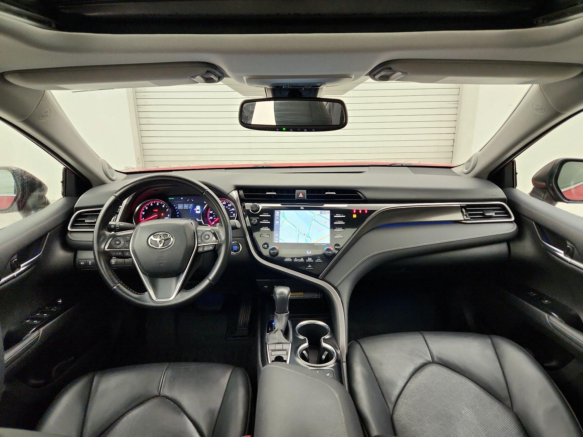 Thumbnail: 2020 Toyota Camry - 9