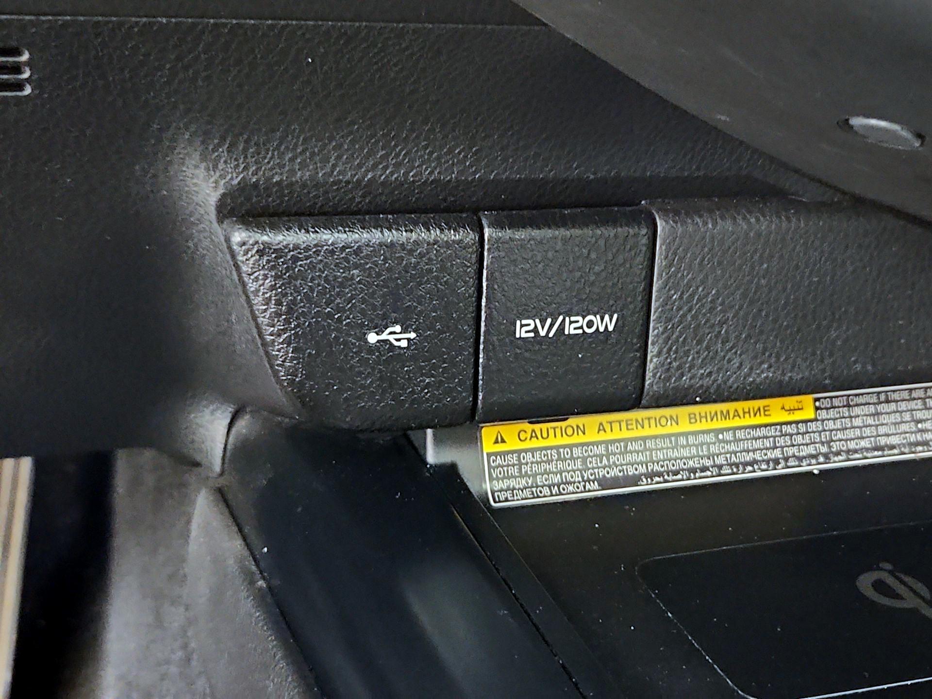 Thumbnail: 2020 Toyota Camry - 19