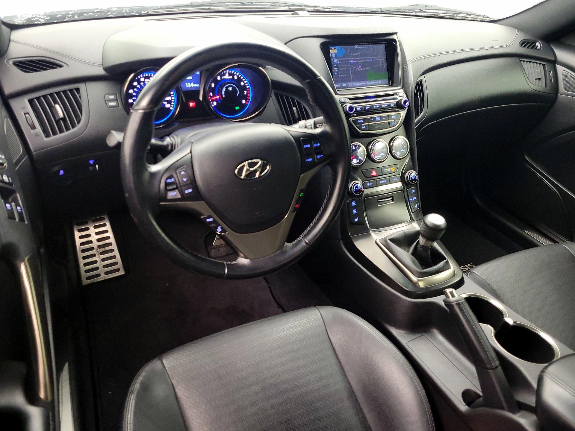 Thumbnail: 2015 Hyundai Genesis - 9