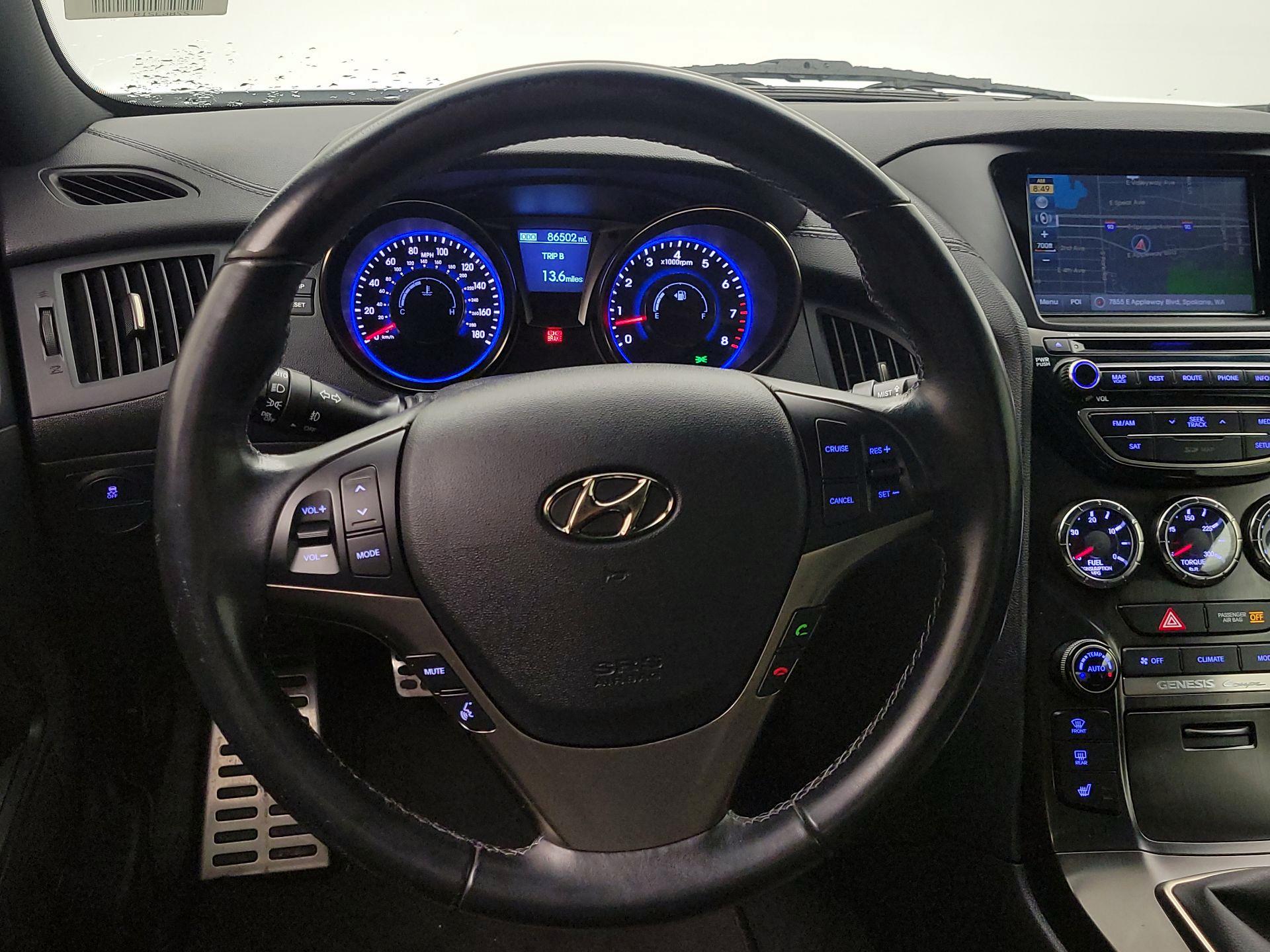 Thumbnail: 2015 Hyundai Genesis - 10