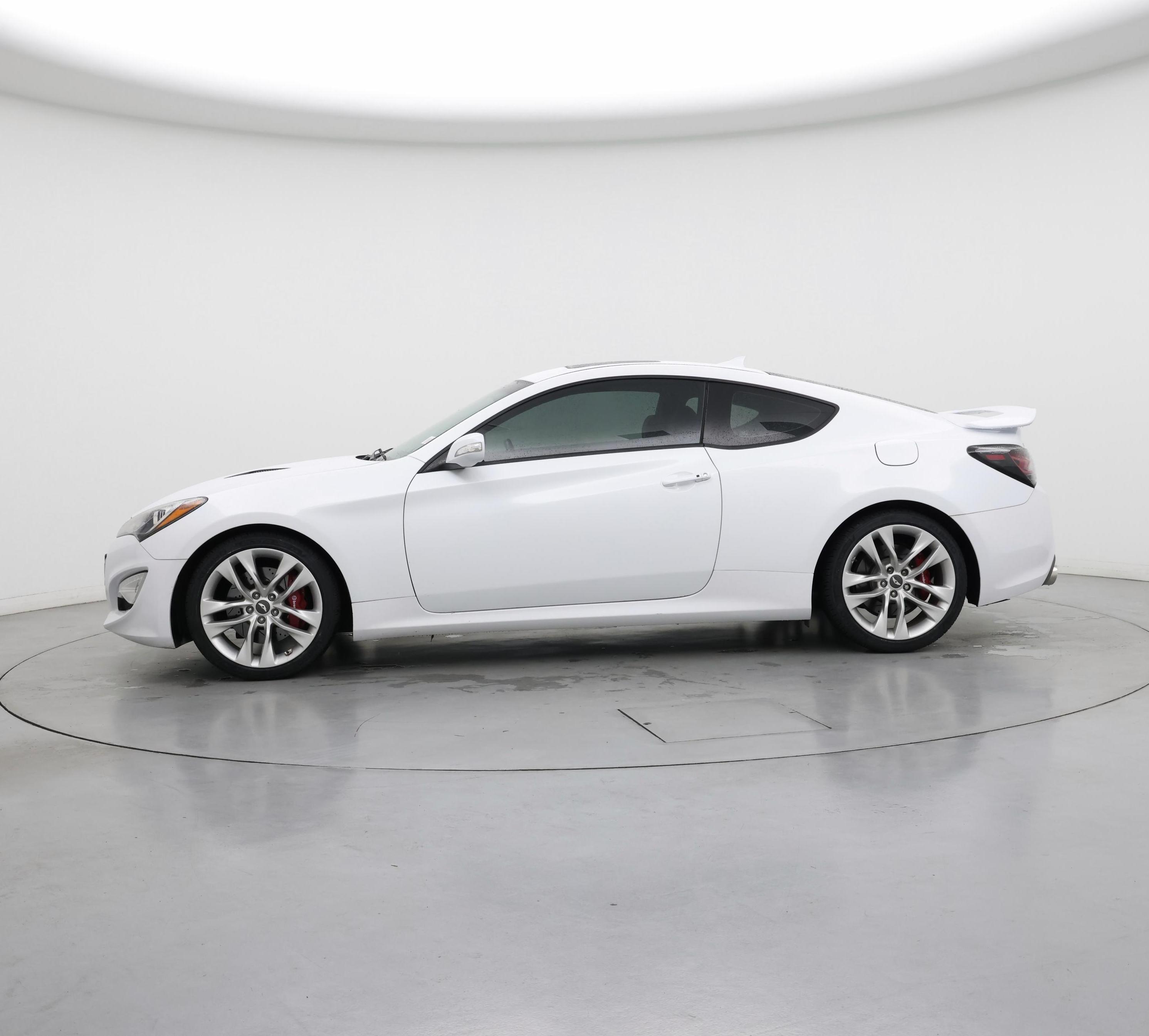 Thumbnail: 2015 Hyundai Genesis - 3