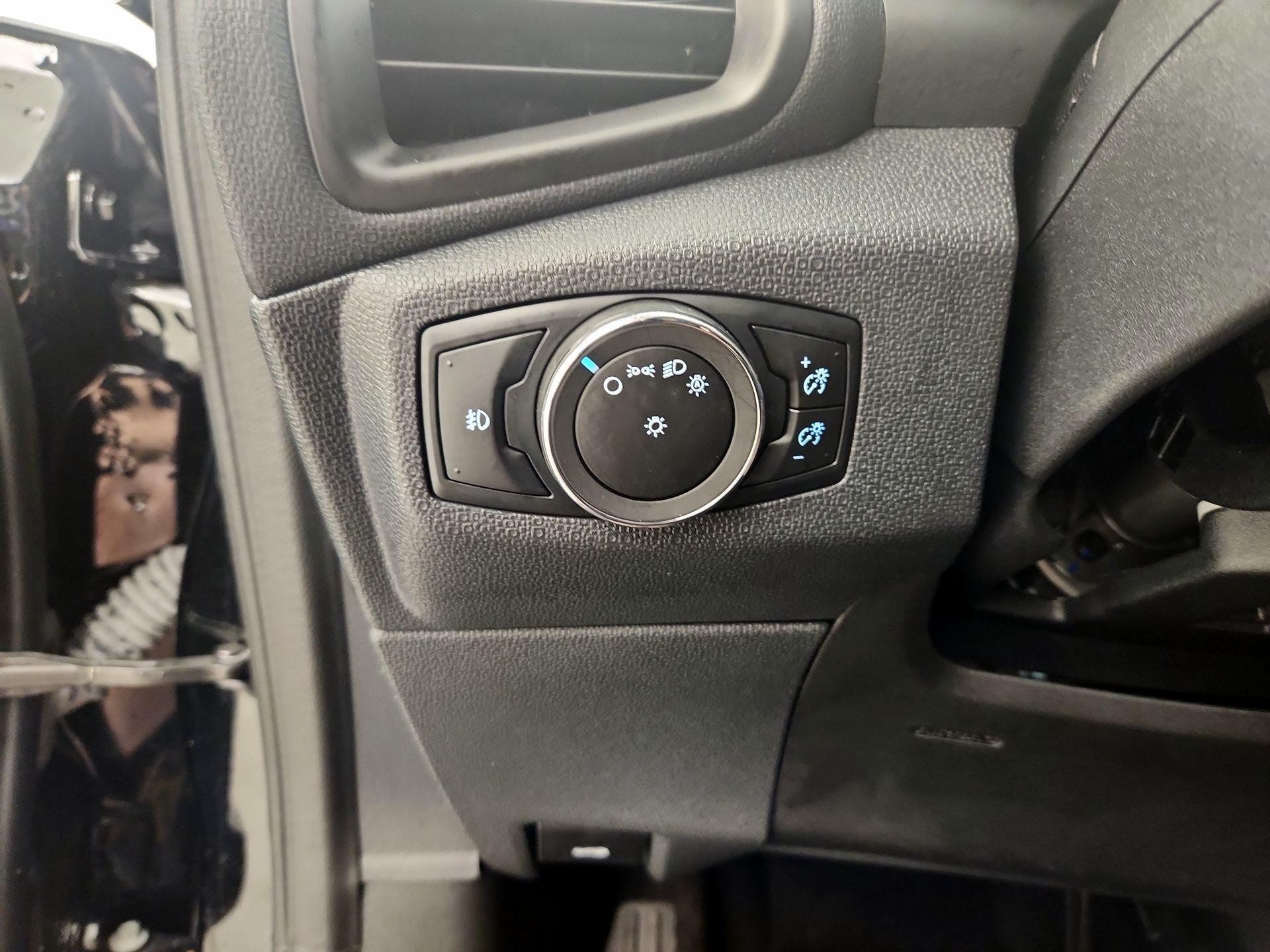 Thumbnail: 2020 Ford EcoSport - 13