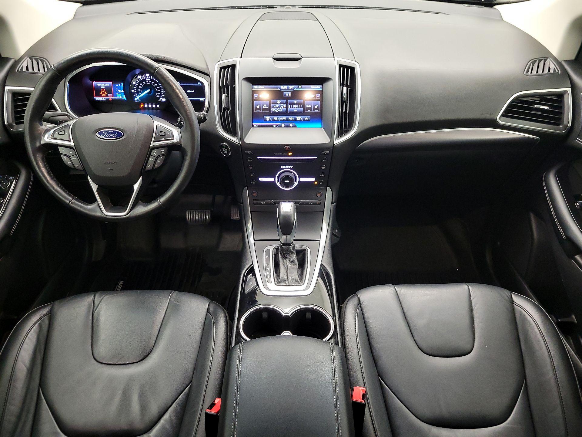 Thumbnail: 2015 Ford Edge - 9