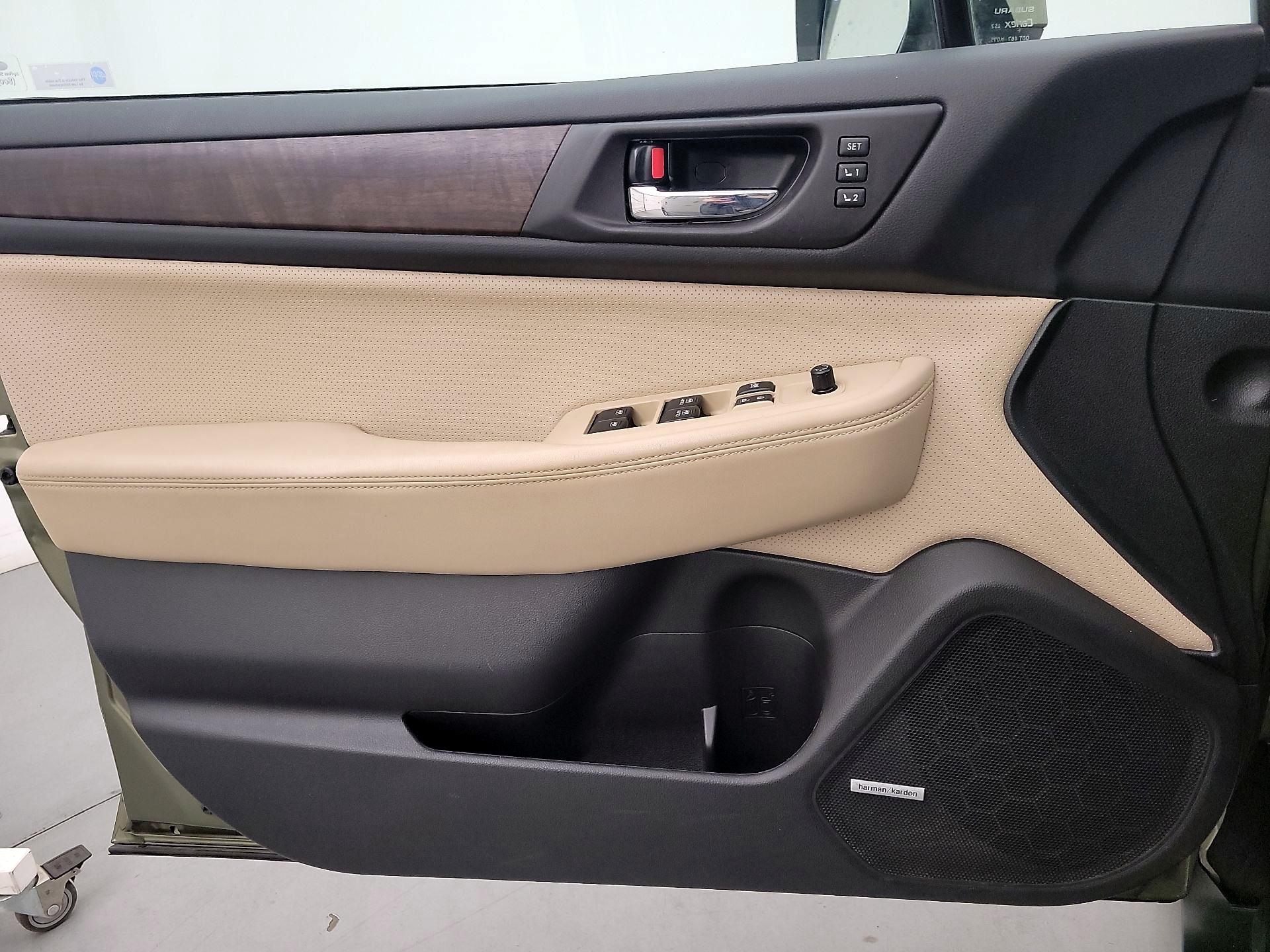 Thumbnail: 2016 Subaru Outback - 12